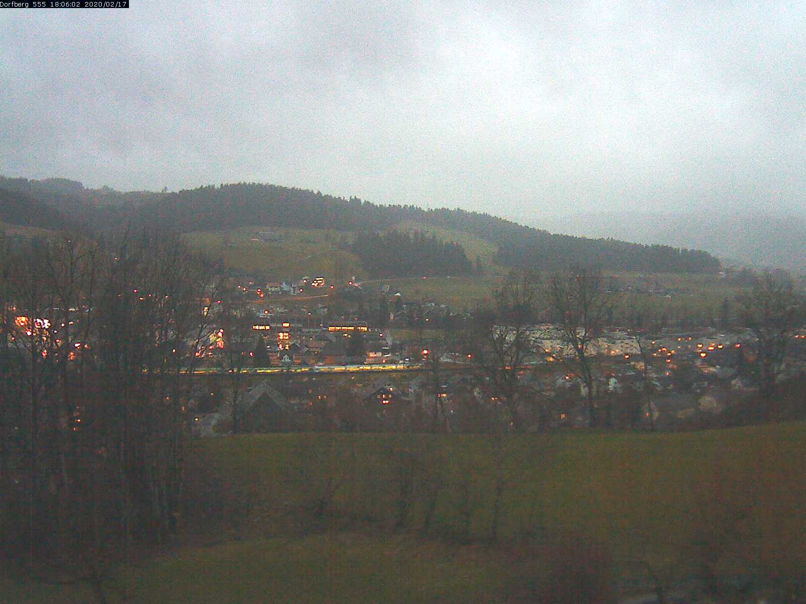 Webcam-Bild: Aussicht vom Dorfberg in Langnau 20200217-180601
