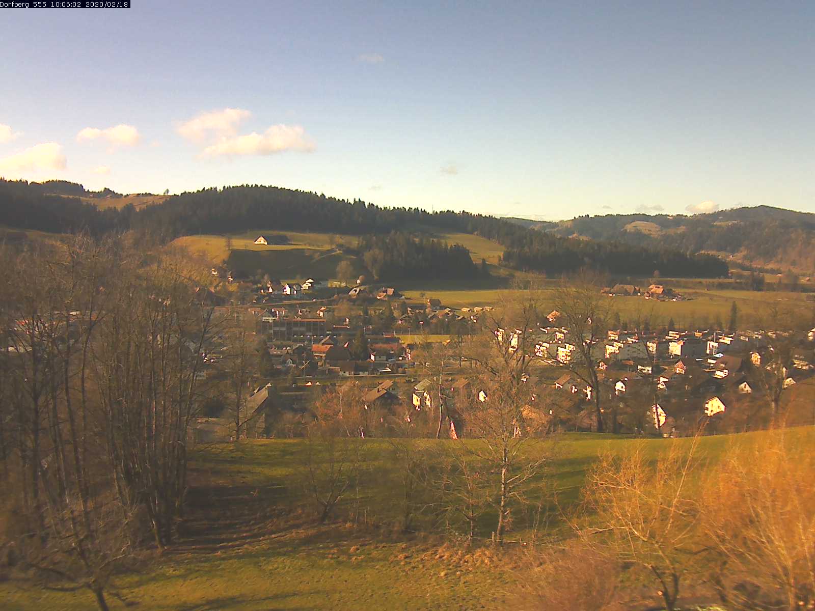 Webcam-Bild: Aussicht vom Dorfberg in Langnau 20200218-100602