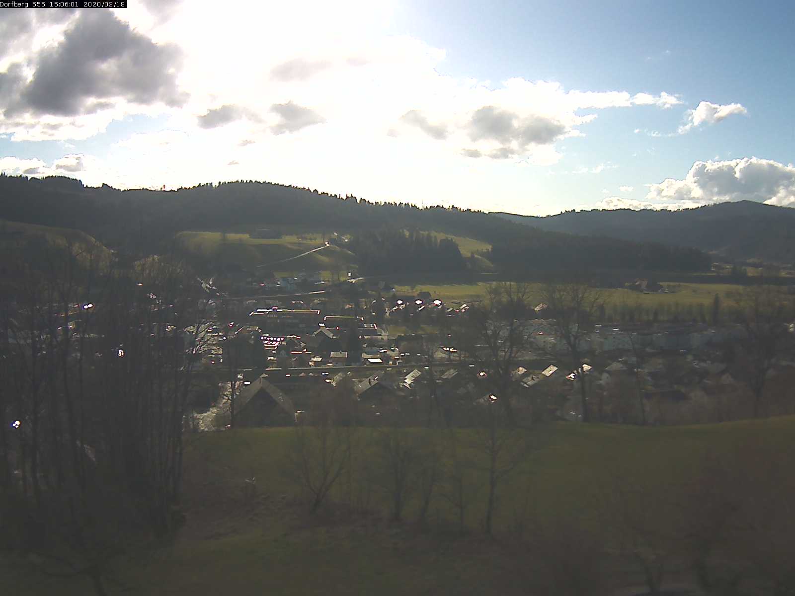 Webcam-Bild: Aussicht vom Dorfberg in Langnau 20200218-150601
