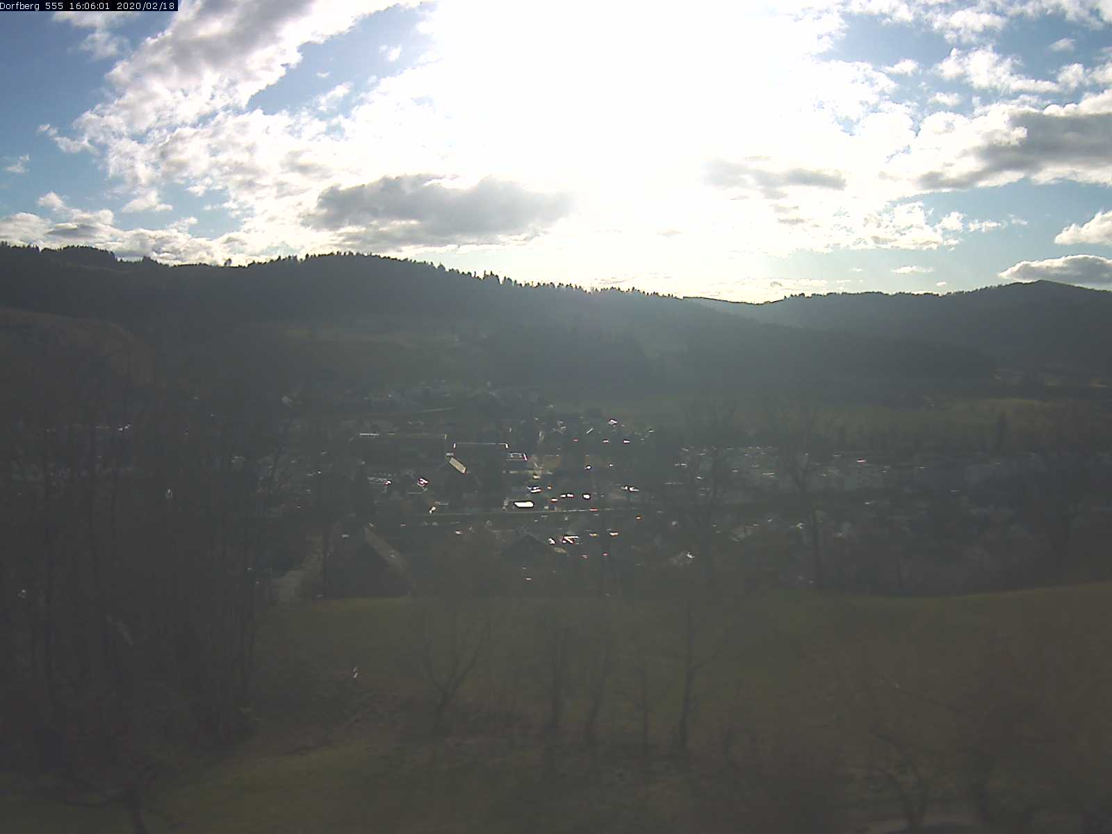 Webcam-Bild: Aussicht vom Dorfberg in Langnau 20200218-160601