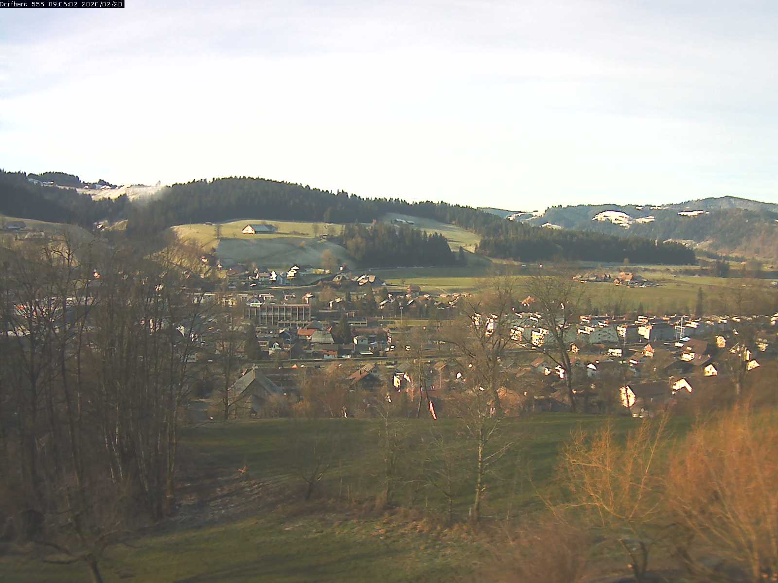 Webcam-Bild: Aussicht vom Dorfberg in Langnau 20200220-090601