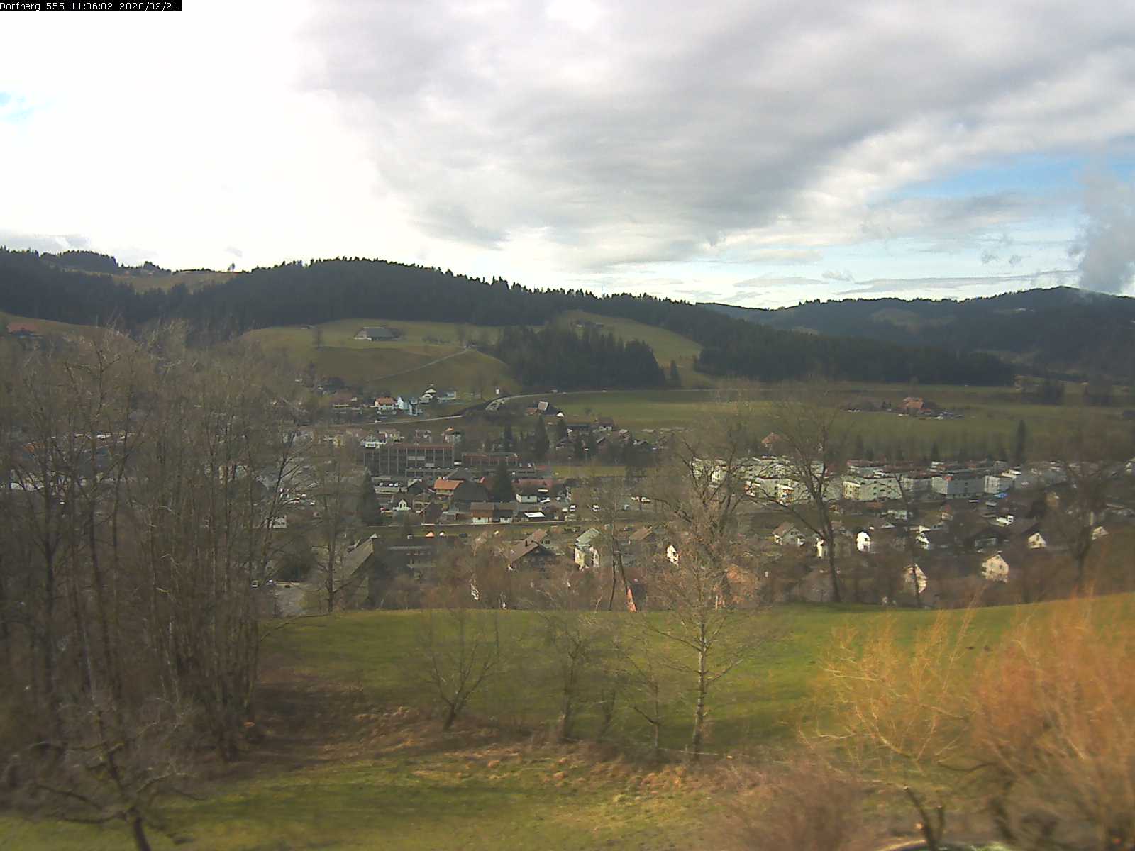 Webcam-Bild: Aussicht vom Dorfberg in Langnau 20200221-110601
