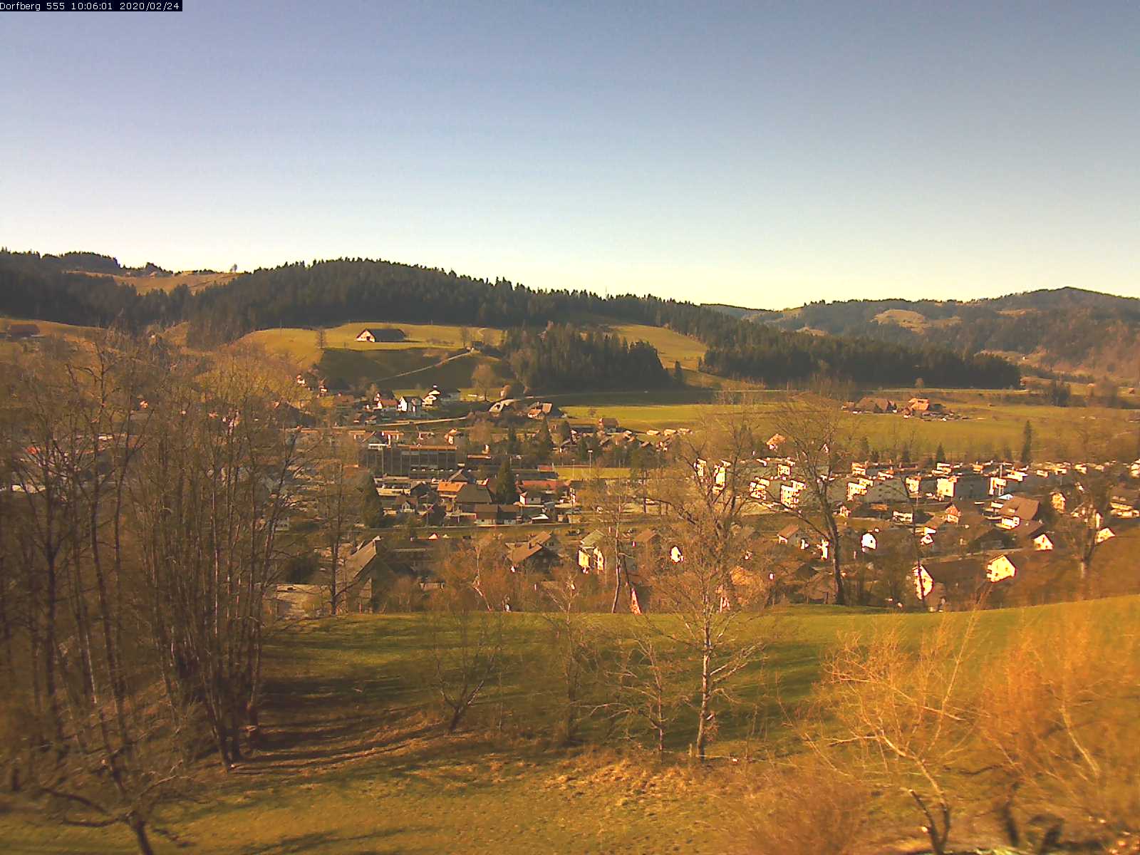 Webcam-Bild: Aussicht vom Dorfberg in Langnau 20200224-100601