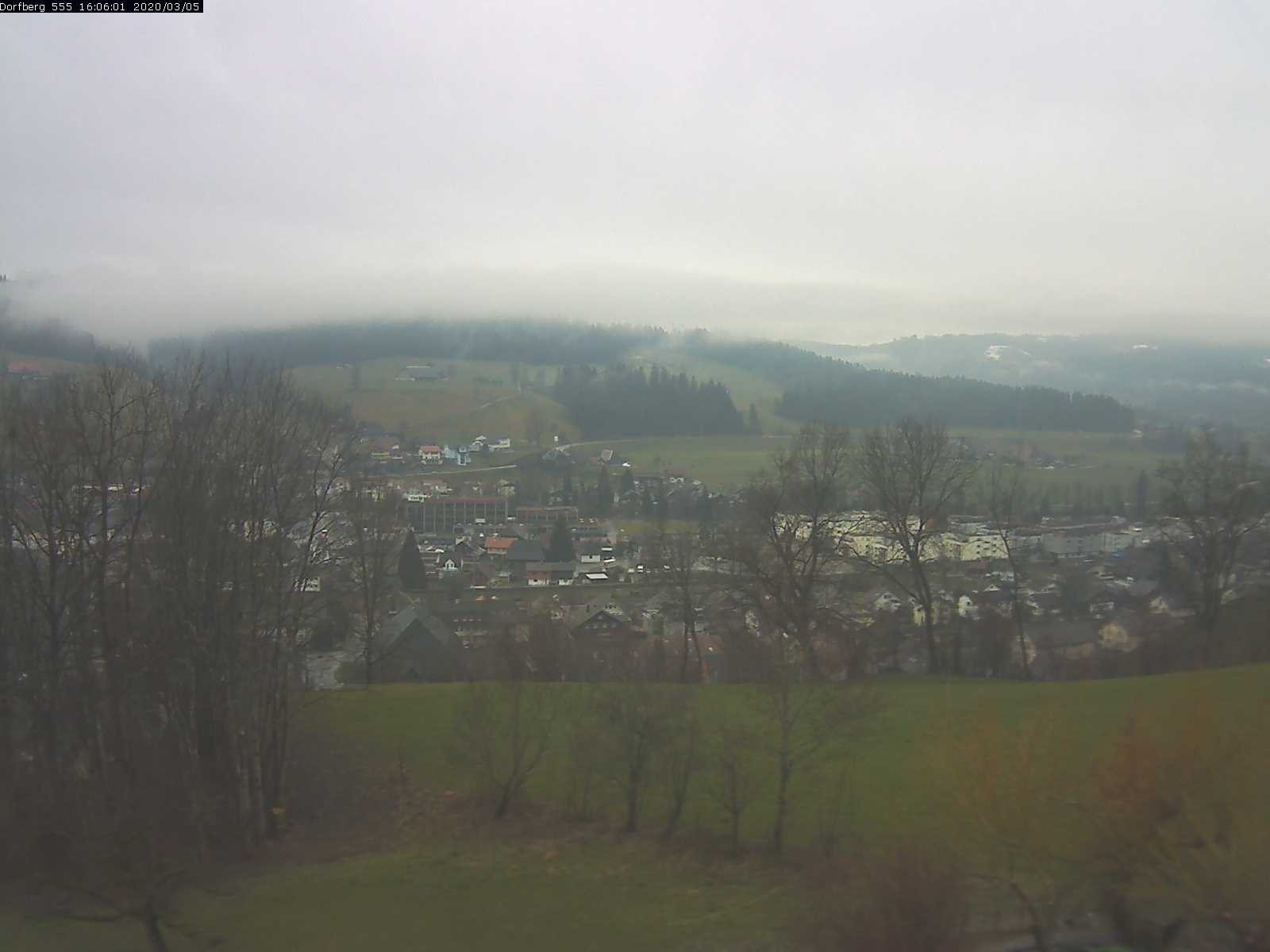 Webcam-Bild: Aussicht vom Dorfberg in Langnau 20200305-160601