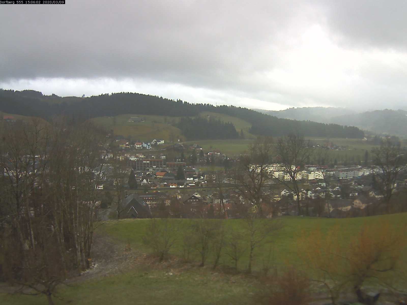 Webcam-Bild: Aussicht vom Dorfberg in Langnau 20200309-150601
