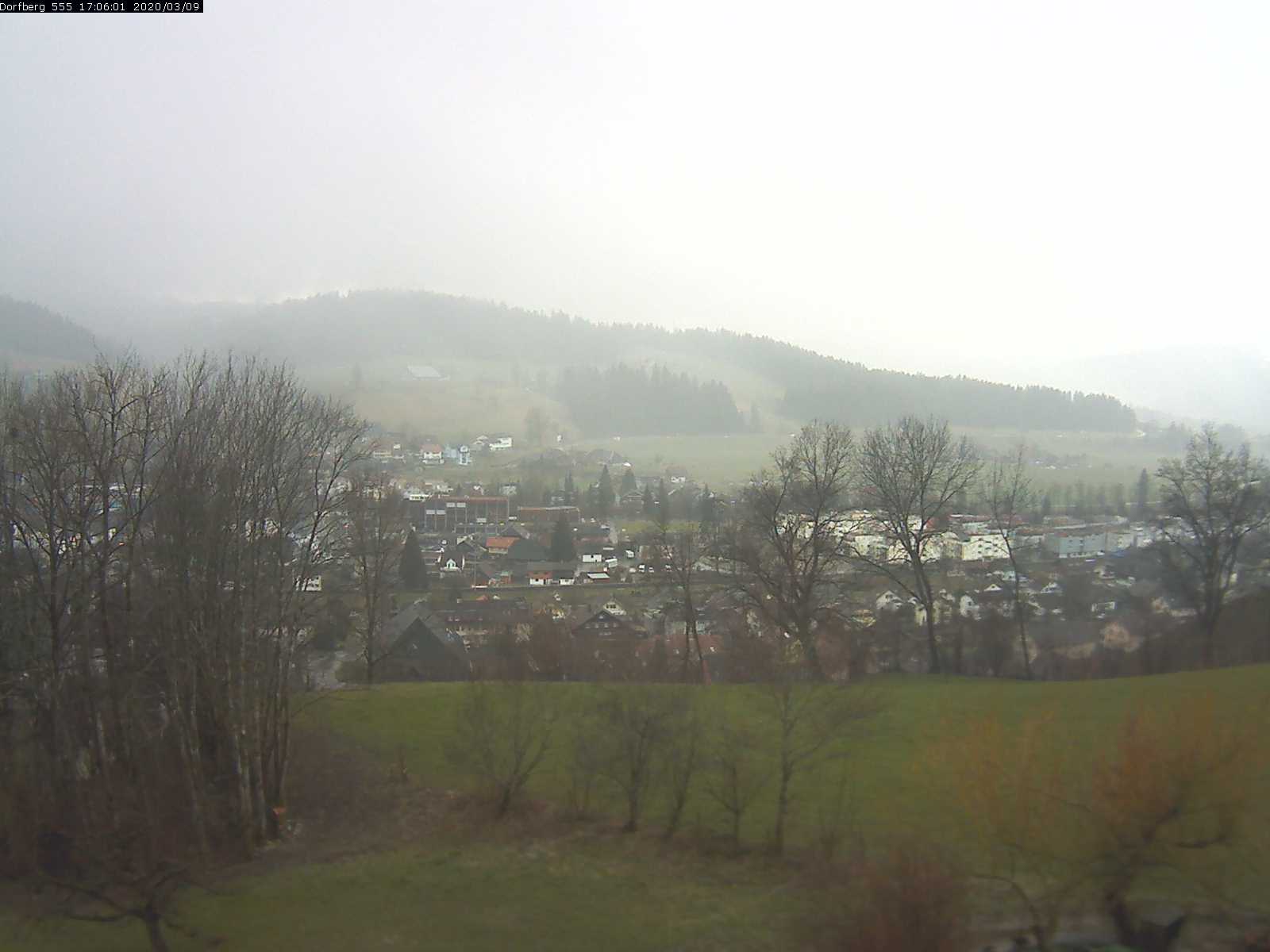 Webcam-Bild: Aussicht vom Dorfberg in Langnau 20200309-170601