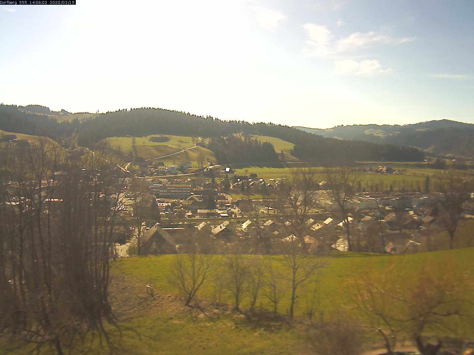 Webcam-Bild: Aussicht vom Dorfberg in Langnau 20200315-140601