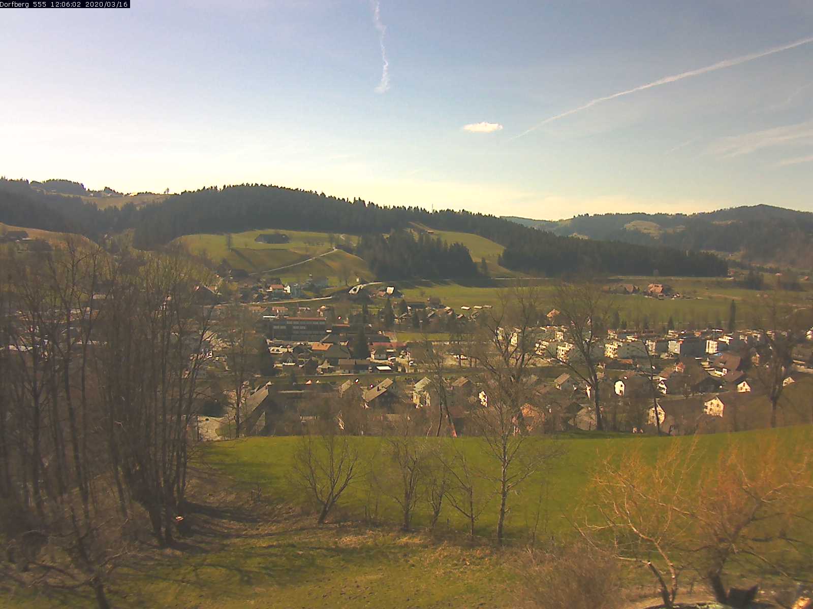 Webcam-Bild: Aussicht vom Dorfberg in Langnau 20200316-120601