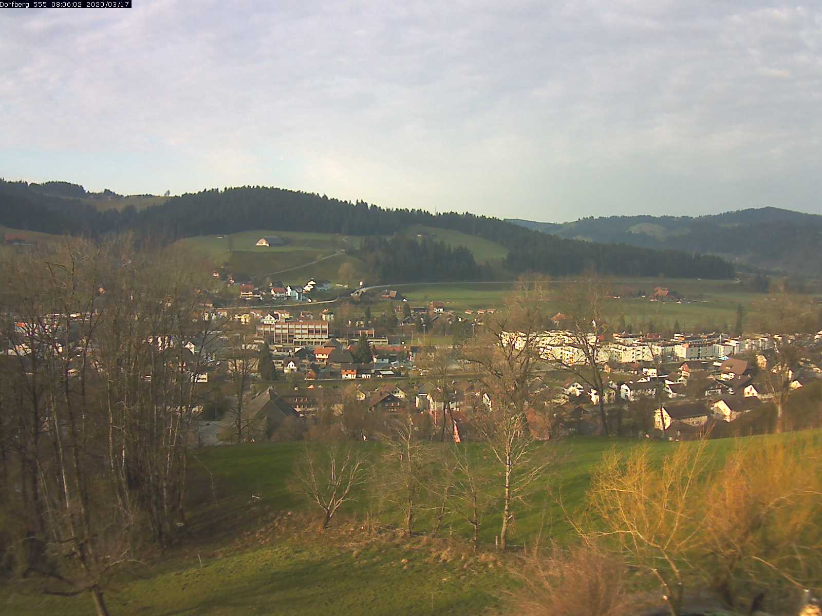Webcam-Bild: Aussicht vom Dorfberg in Langnau 20200317-080601