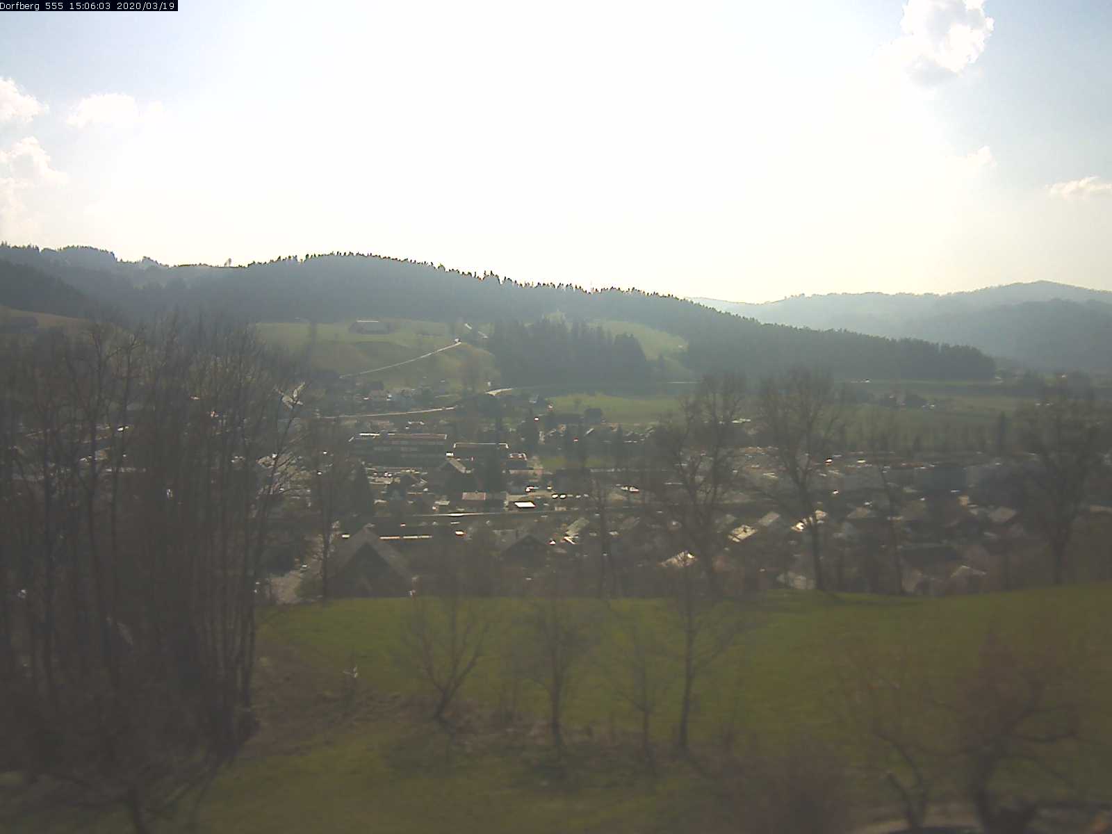 Webcam-Bild: Aussicht vom Dorfberg in Langnau 20200319-150601