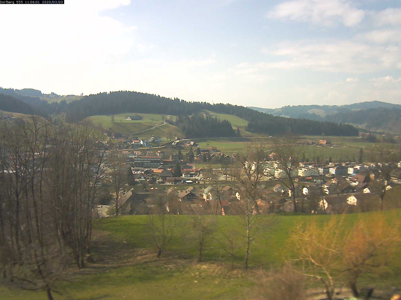 Webcam-Bild: Aussicht vom Dorfberg in Langnau 20200320-110601