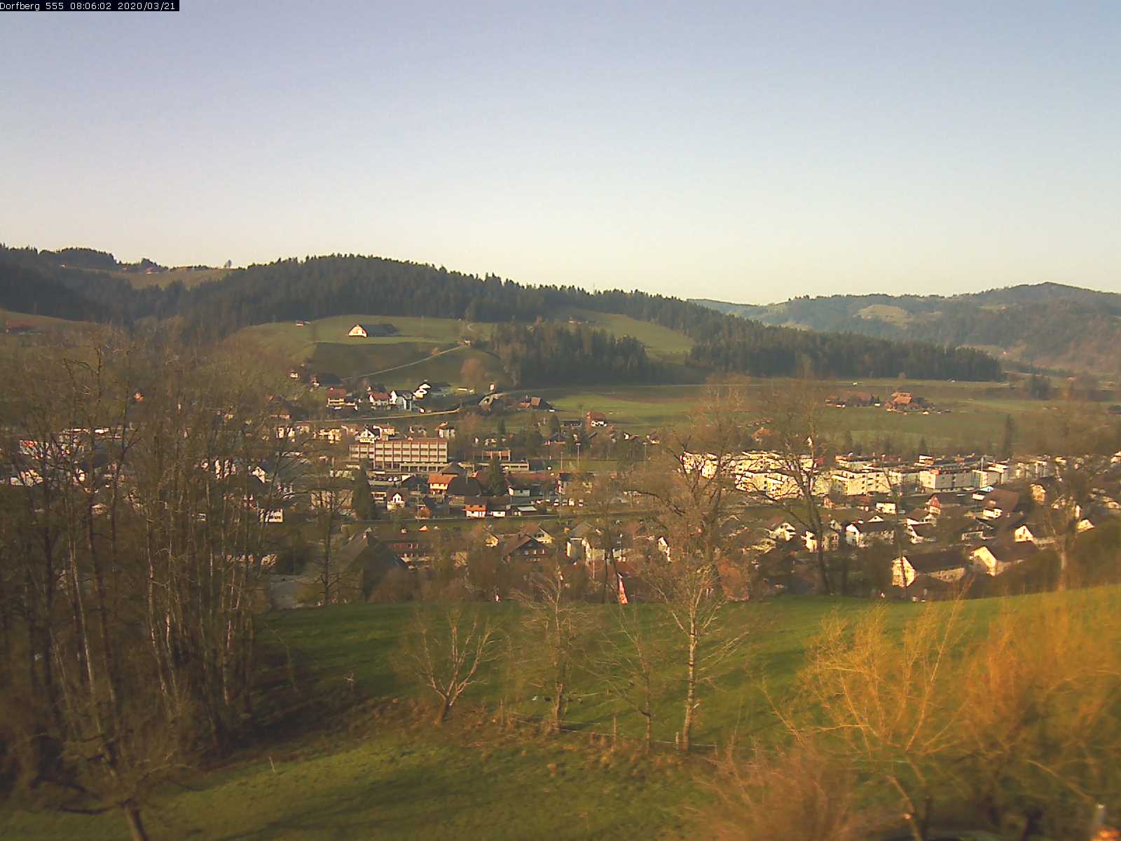Webcam-Bild: Aussicht vom Dorfberg in Langnau 20200321-080601