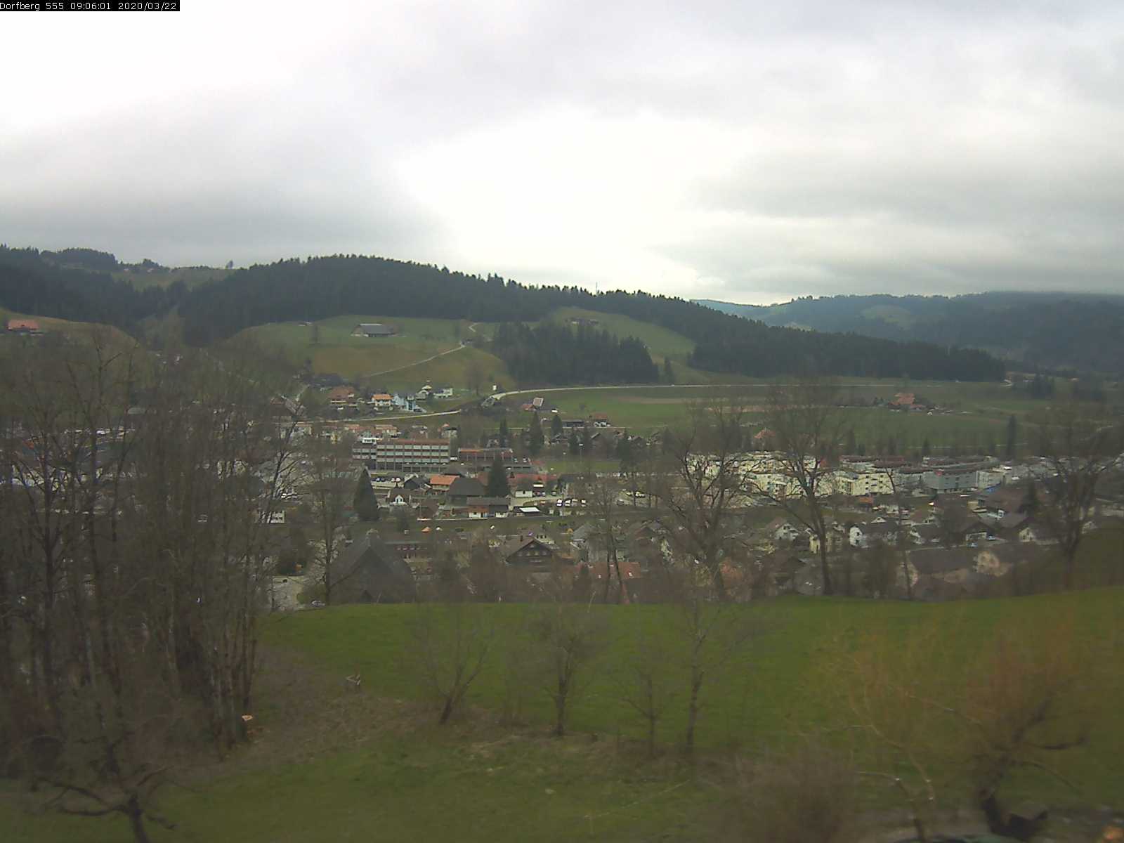 Webcam-Bild: Aussicht vom Dorfberg in Langnau 20200322-090601
