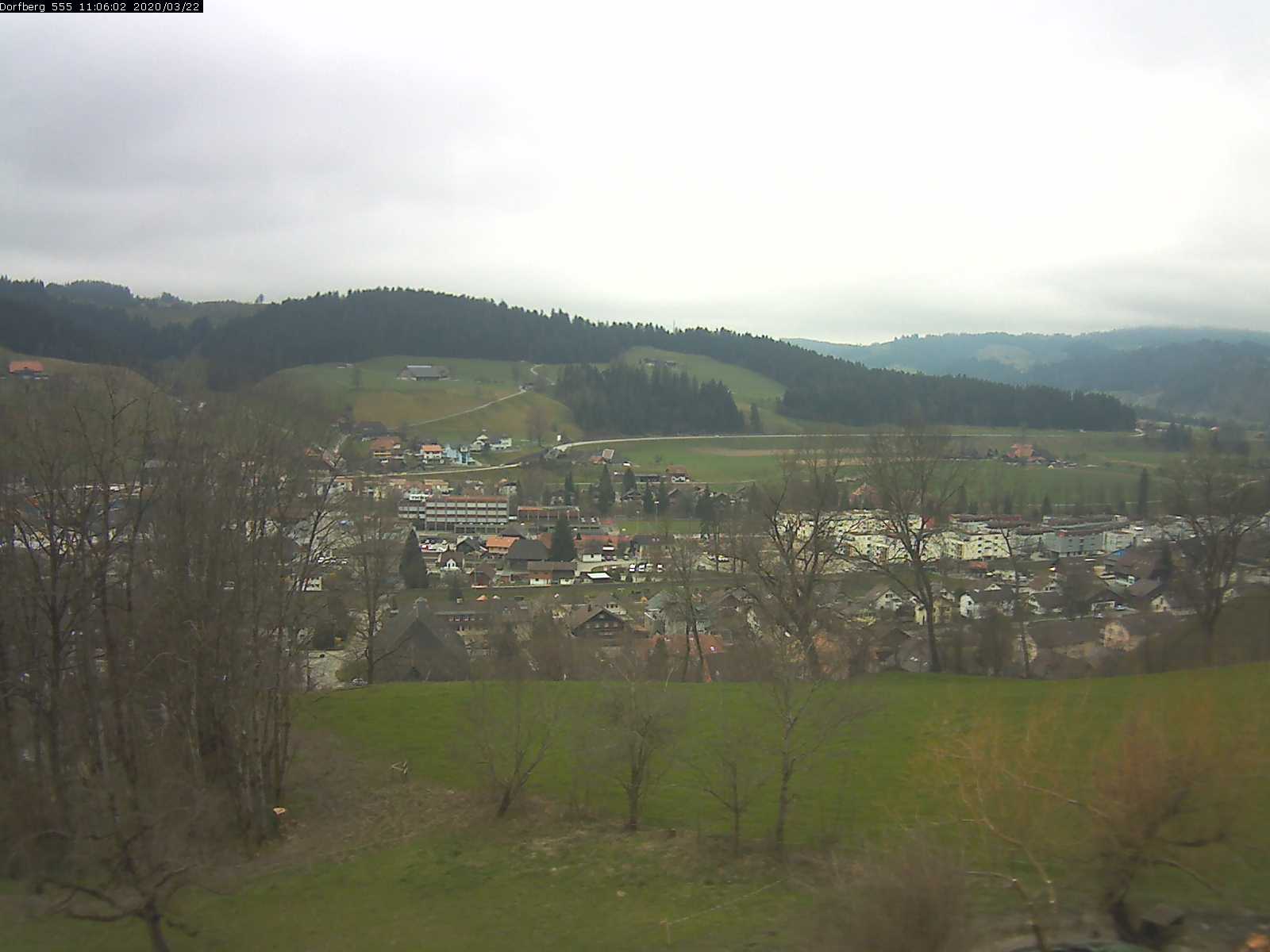 Webcam-Bild: Aussicht vom Dorfberg in Langnau 20200322-110601