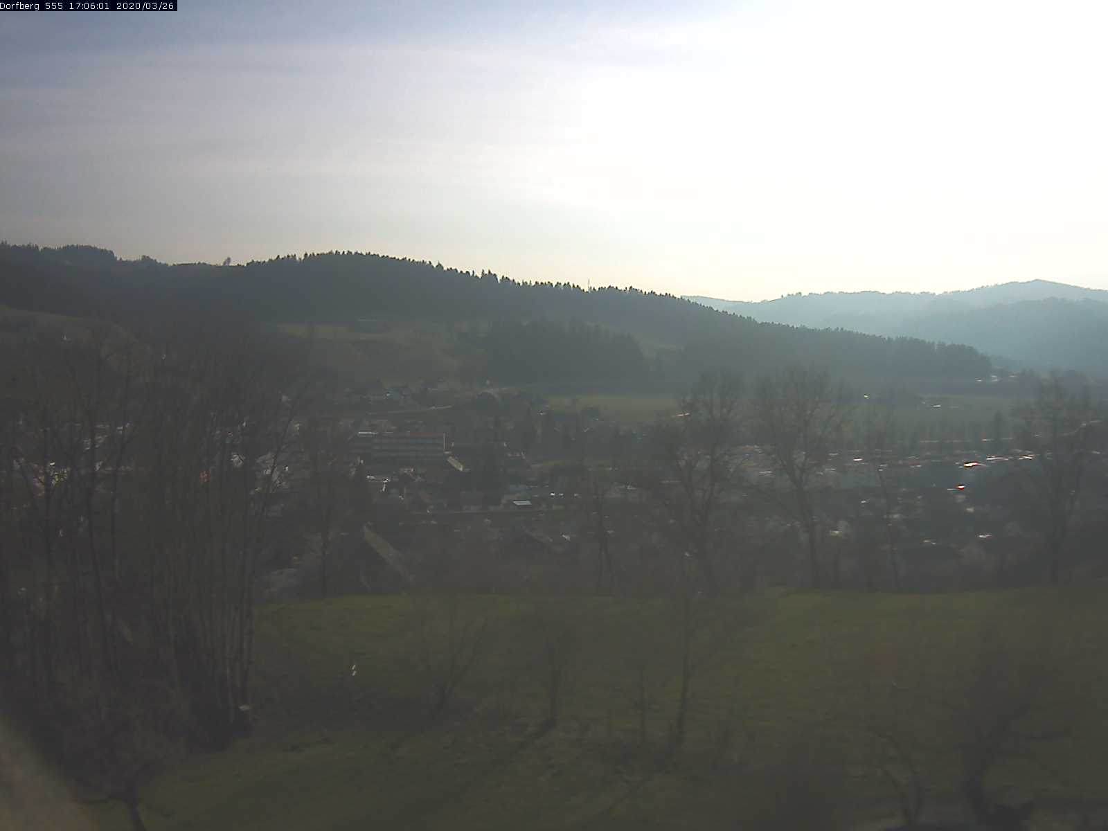 Webcam-Bild: Aussicht vom Dorfberg in Langnau 20200326-170601