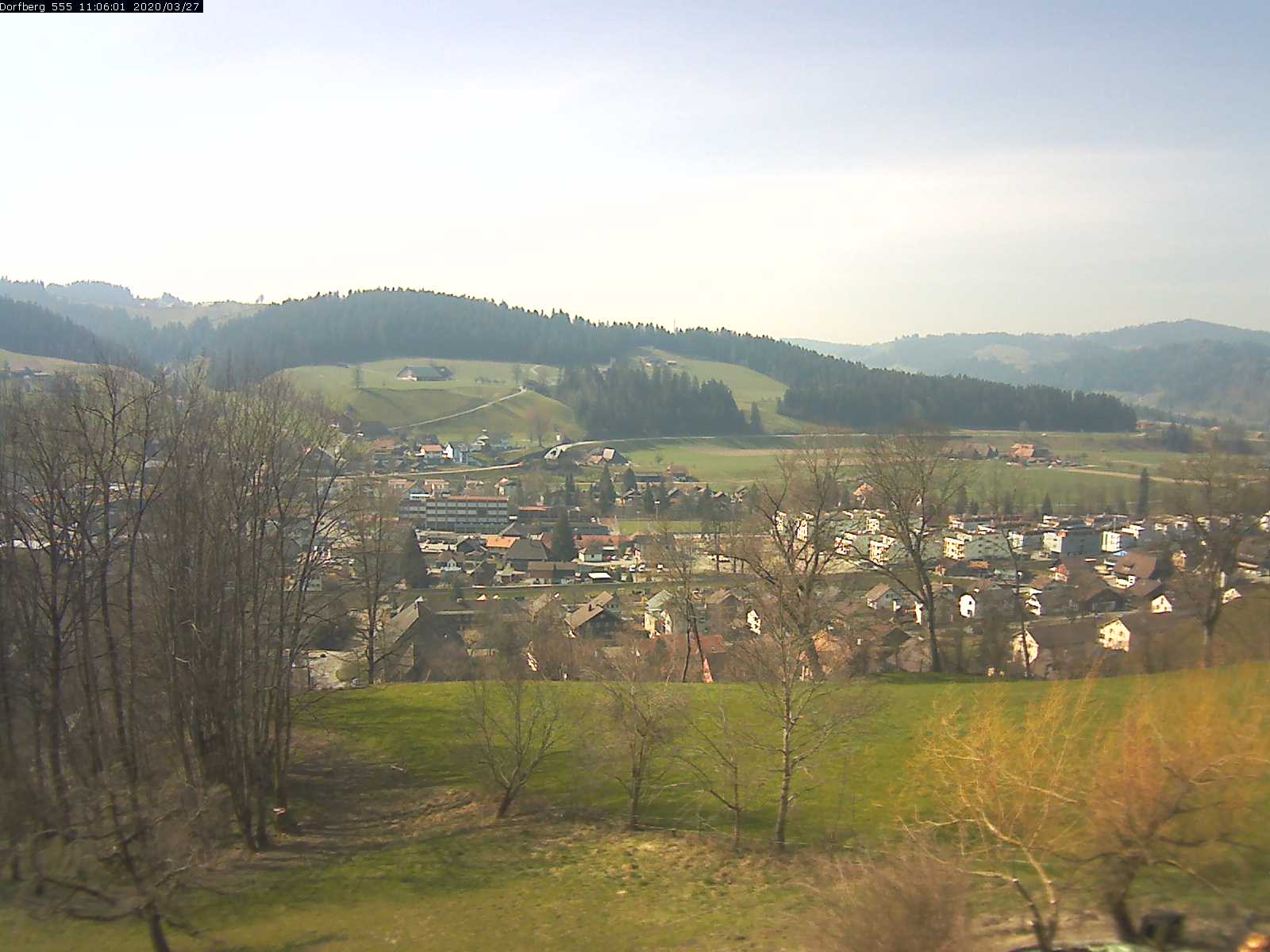 Webcam-Bild: Aussicht vom Dorfberg in Langnau 20200327-110601