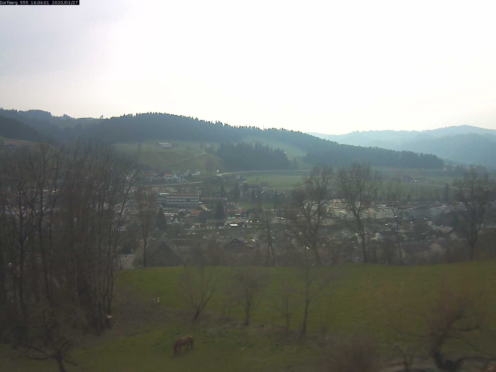 Webcam-Bild: Aussicht vom Dorfberg in Langnau 20200327-160601