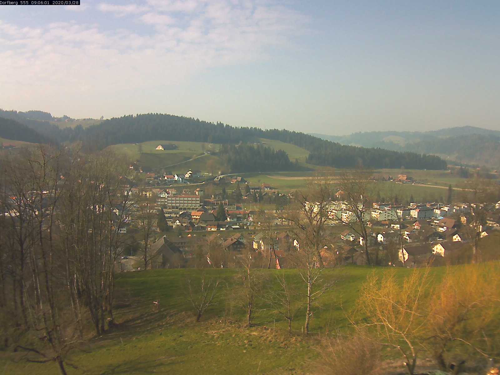 Webcam-Bild: Aussicht vom Dorfberg in Langnau 20200328-090601