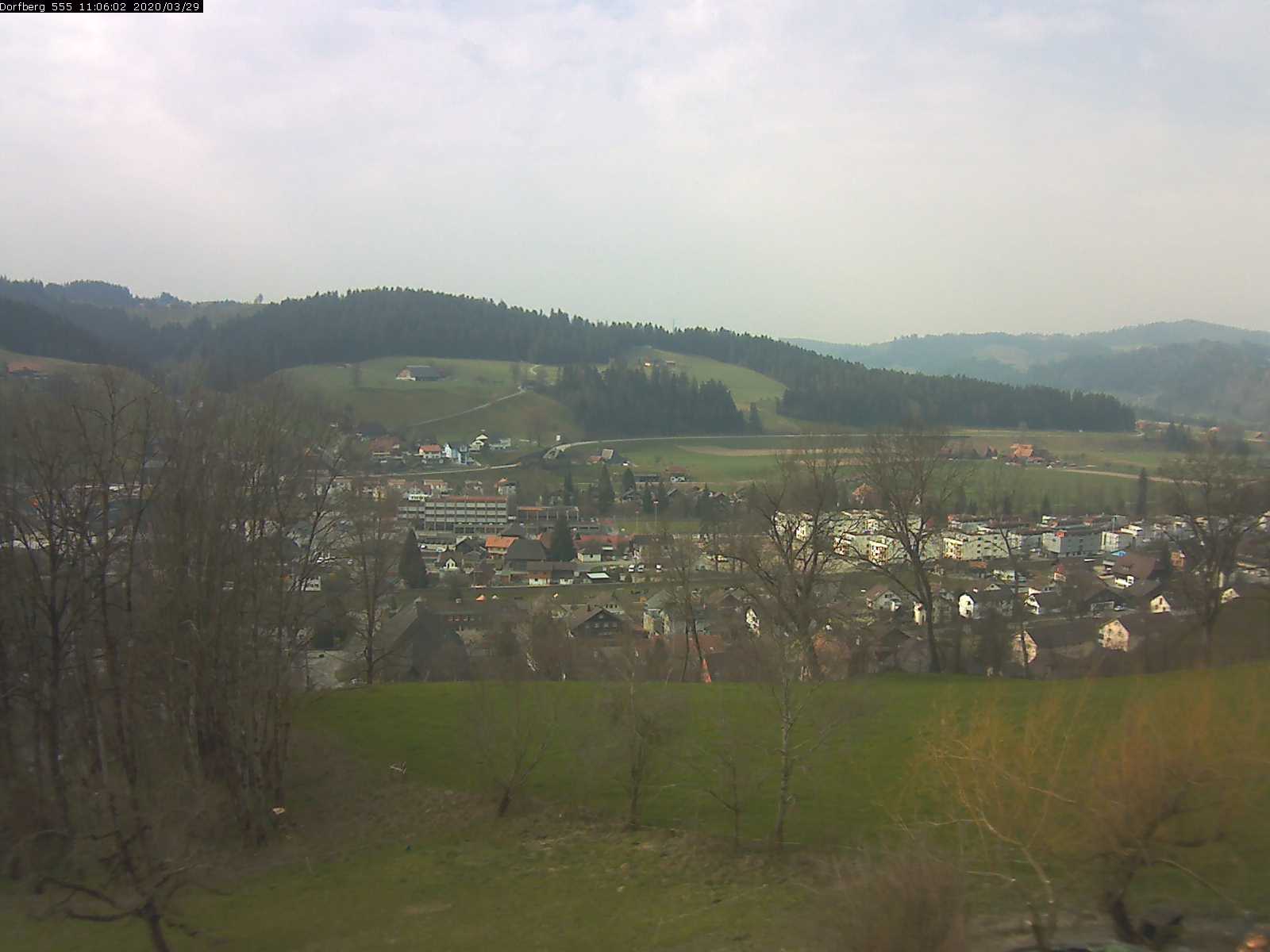 Webcam-Bild: Aussicht vom Dorfberg in Langnau 20200329-110601