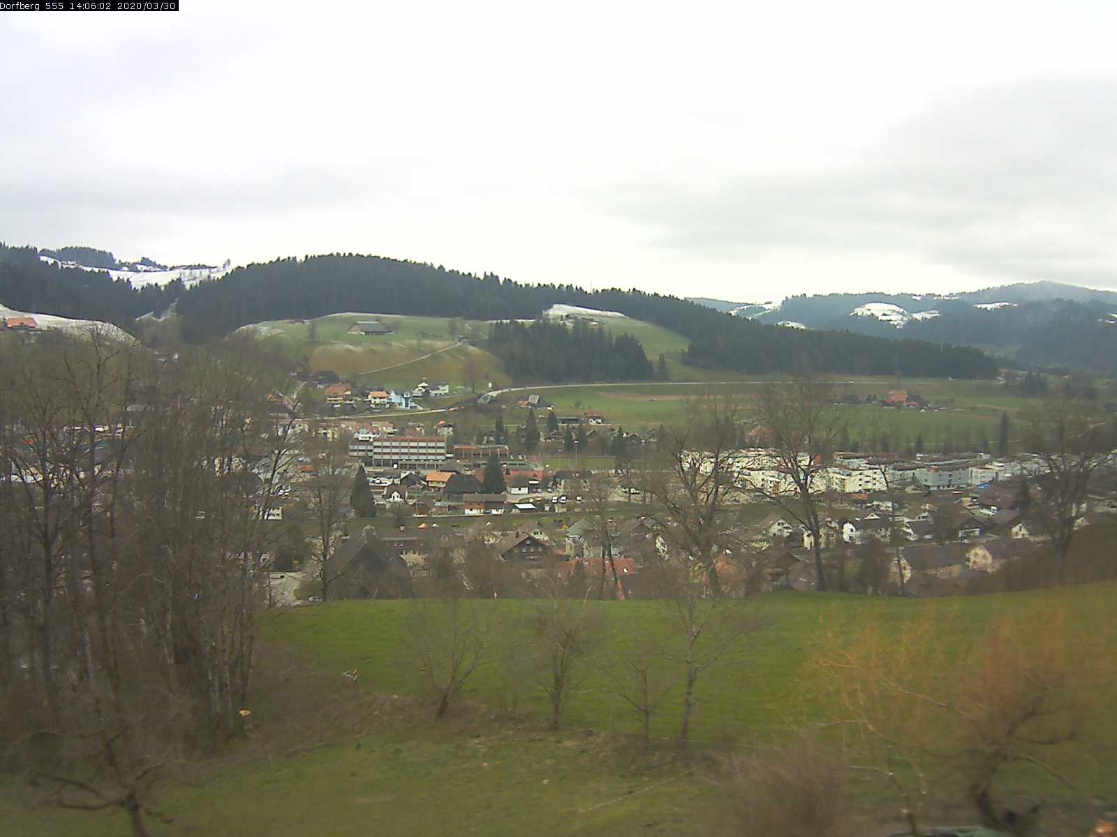 Webcam-Bild: Aussicht vom Dorfberg in Langnau 20200330-140601