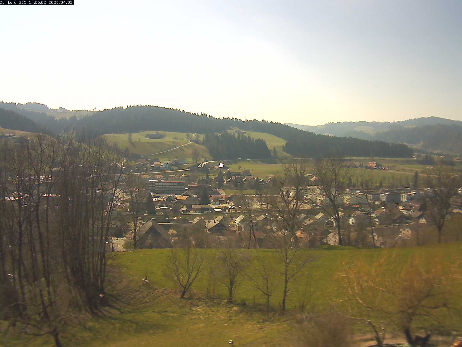 Webcam-Bild: Aussicht vom Dorfberg in Langnau 20200402-140602