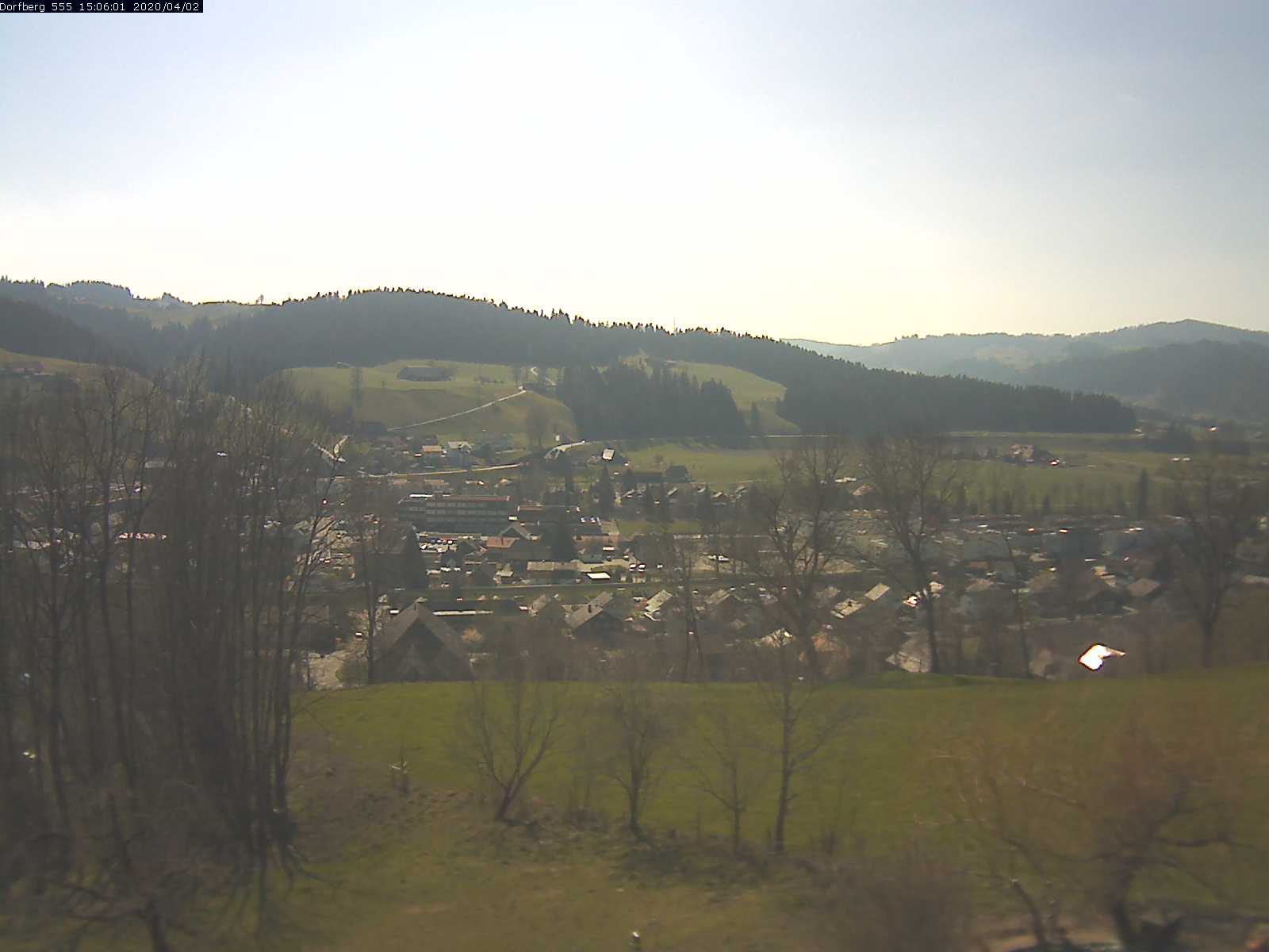 Webcam-Bild: Aussicht vom Dorfberg in Langnau 20200402-150601