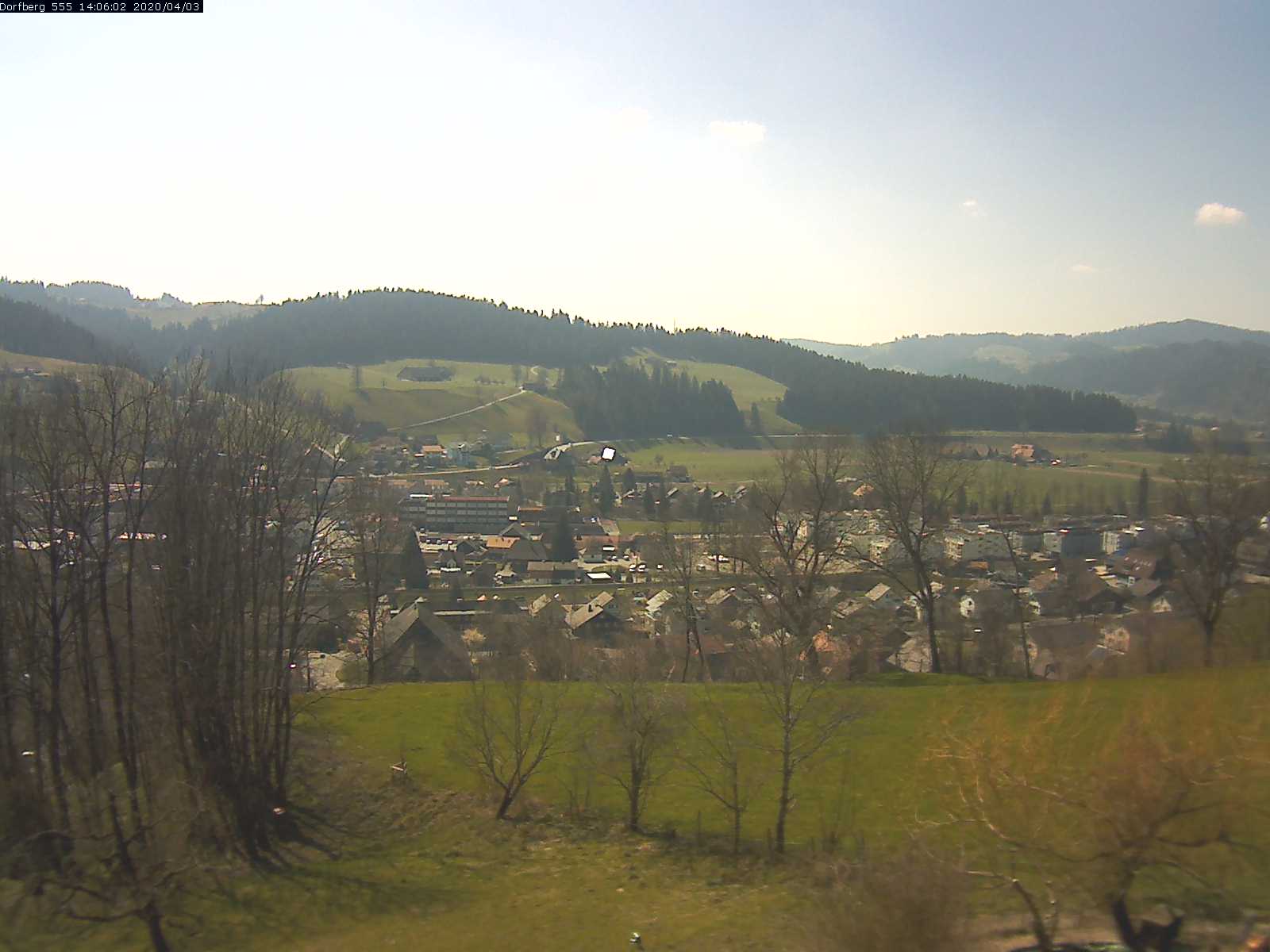 Webcam-Bild: Aussicht vom Dorfberg in Langnau 20200403-140601
