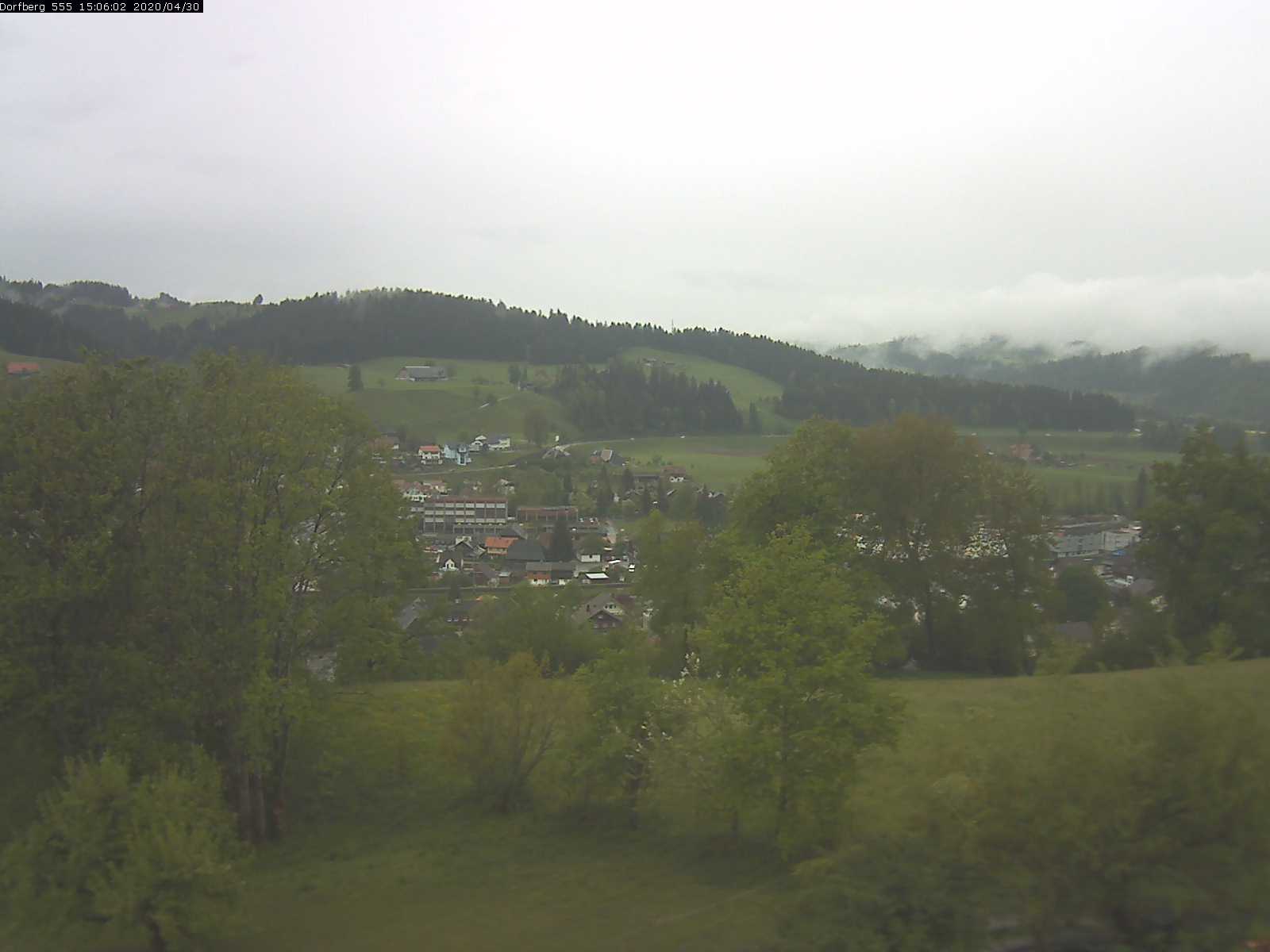 Webcam-Bild: Aussicht vom Dorfberg in Langnau 20200430-150601