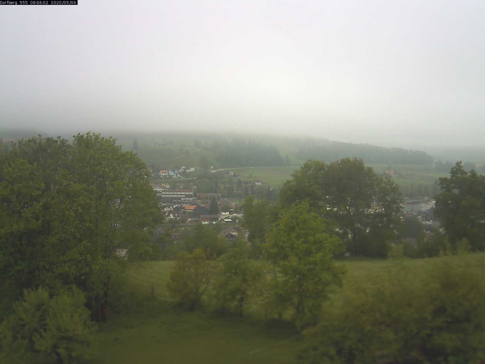 Webcam-Bild: Aussicht vom Dorfberg in Langnau 20200506-080602