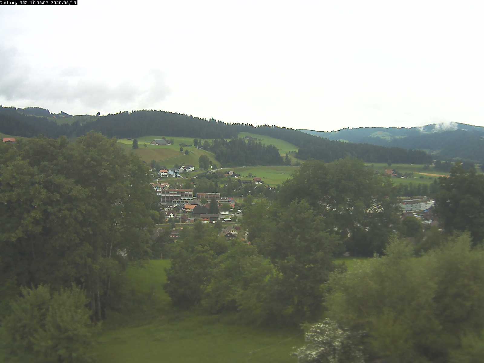 Webcam-Bild: Aussicht vom Dorfberg in Langnau 20200615-100601