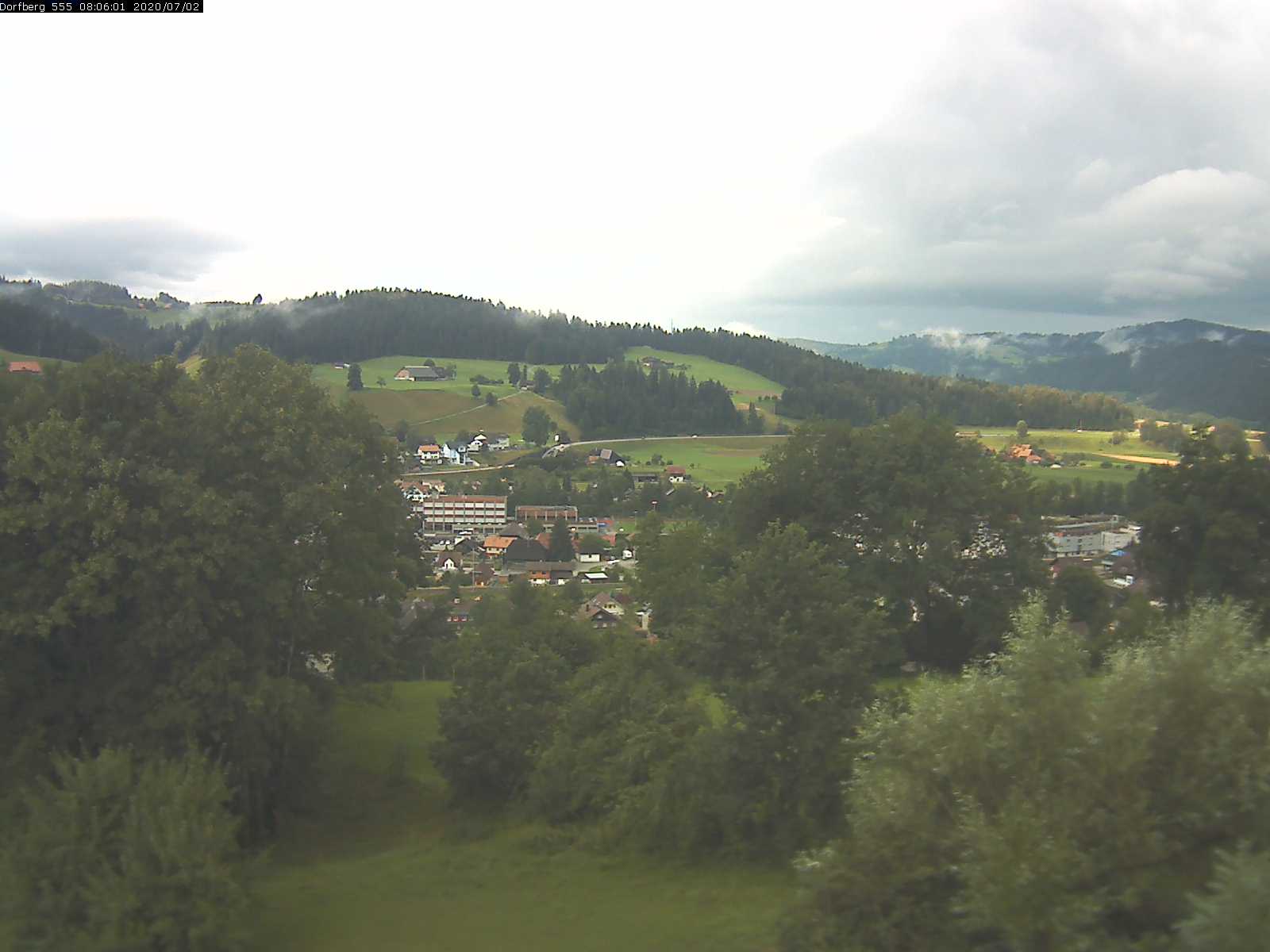 Webcam-Bild: Aussicht vom Dorfberg in Langnau 20200702-080601