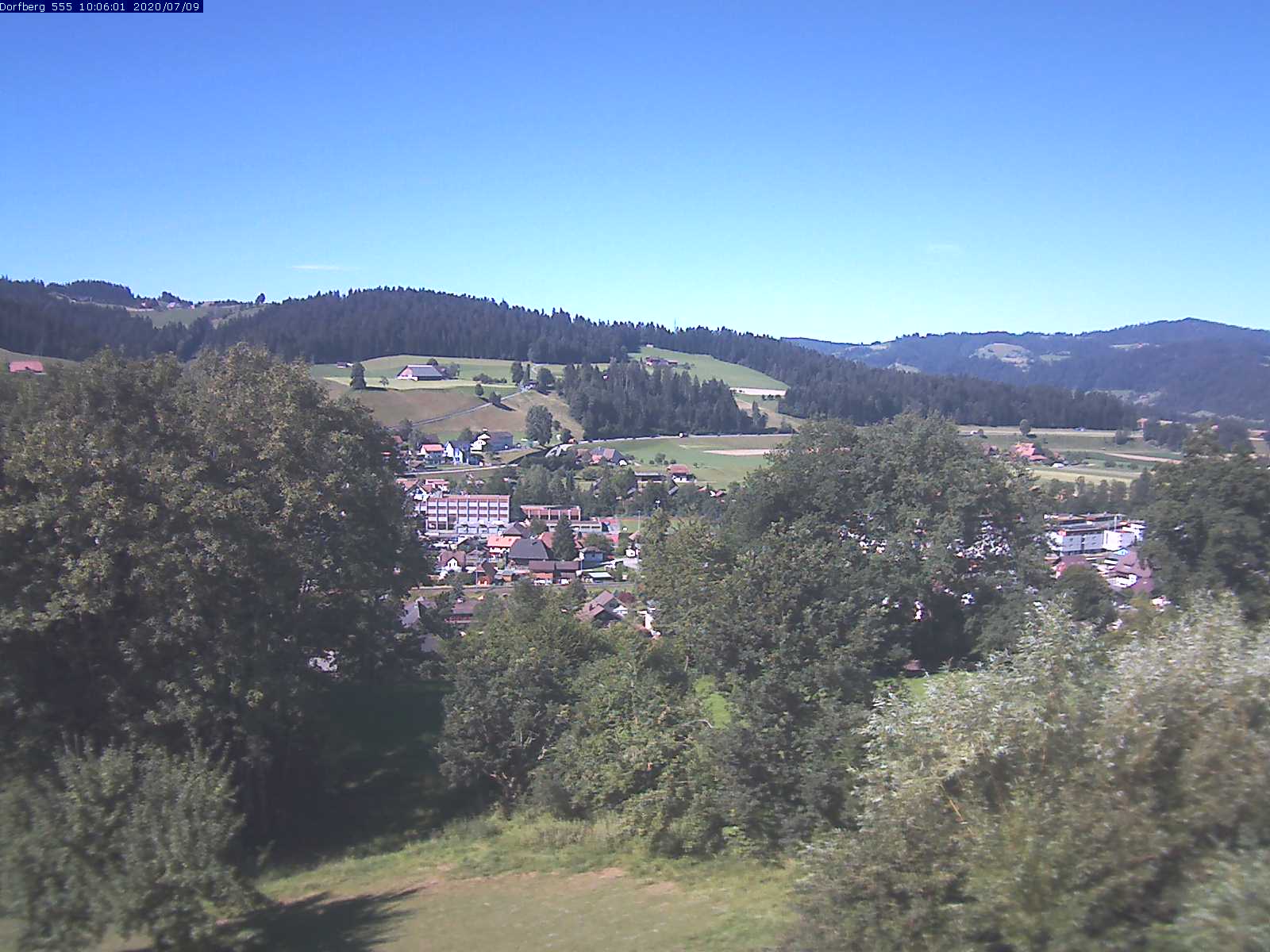 Webcam-Bild: Aussicht vom Dorfberg in Langnau 20200709-100601