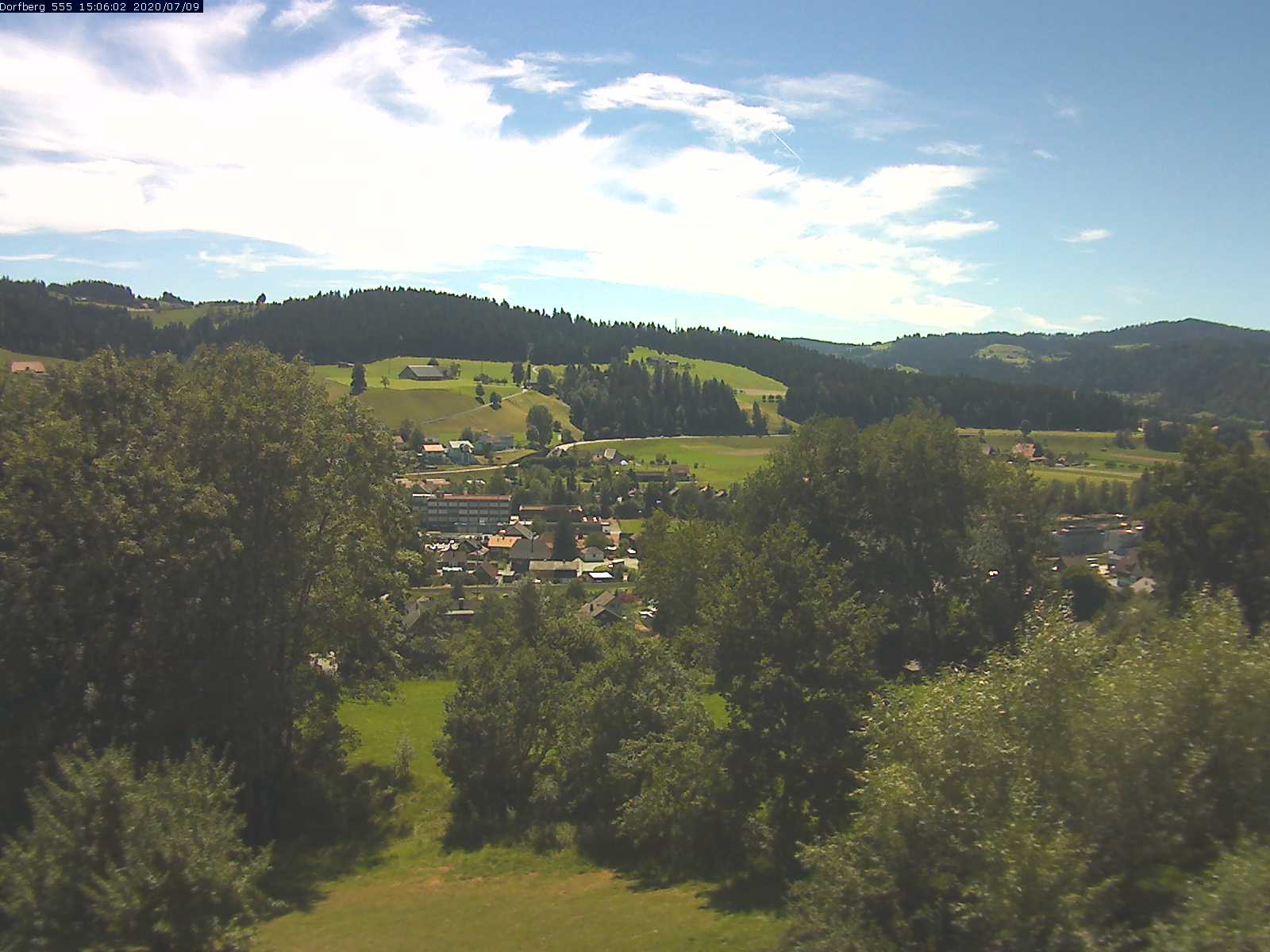 Webcam-Bild: Aussicht vom Dorfberg in Langnau 20200709-150601