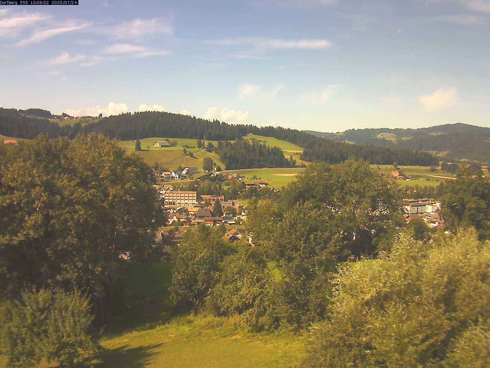 Webcam-Bild: Aussicht vom Dorfberg in Langnau 20200714-100601