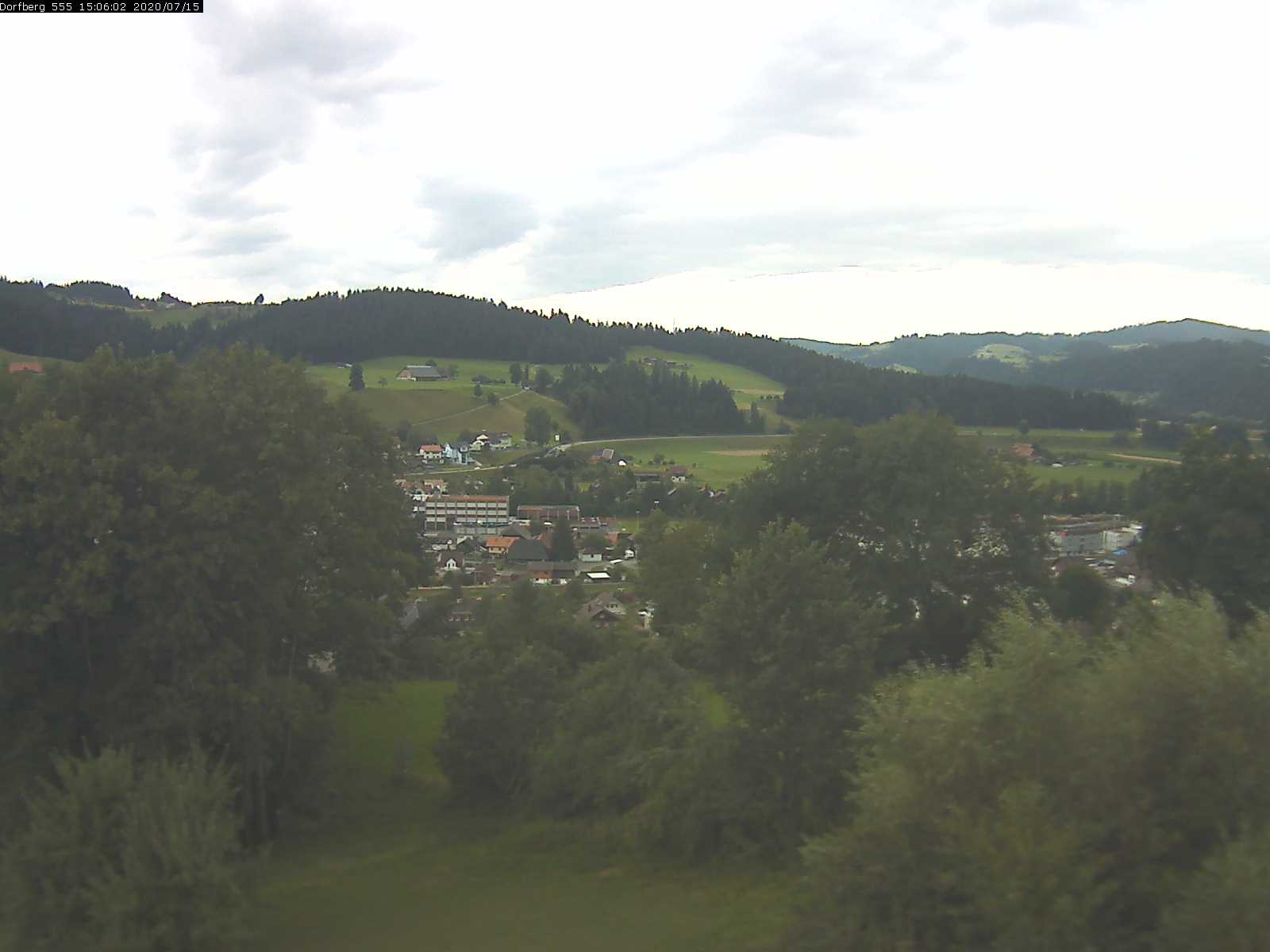 Webcam-Bild: Aussicht vom Dorfberg in Langnau 20200715-150601