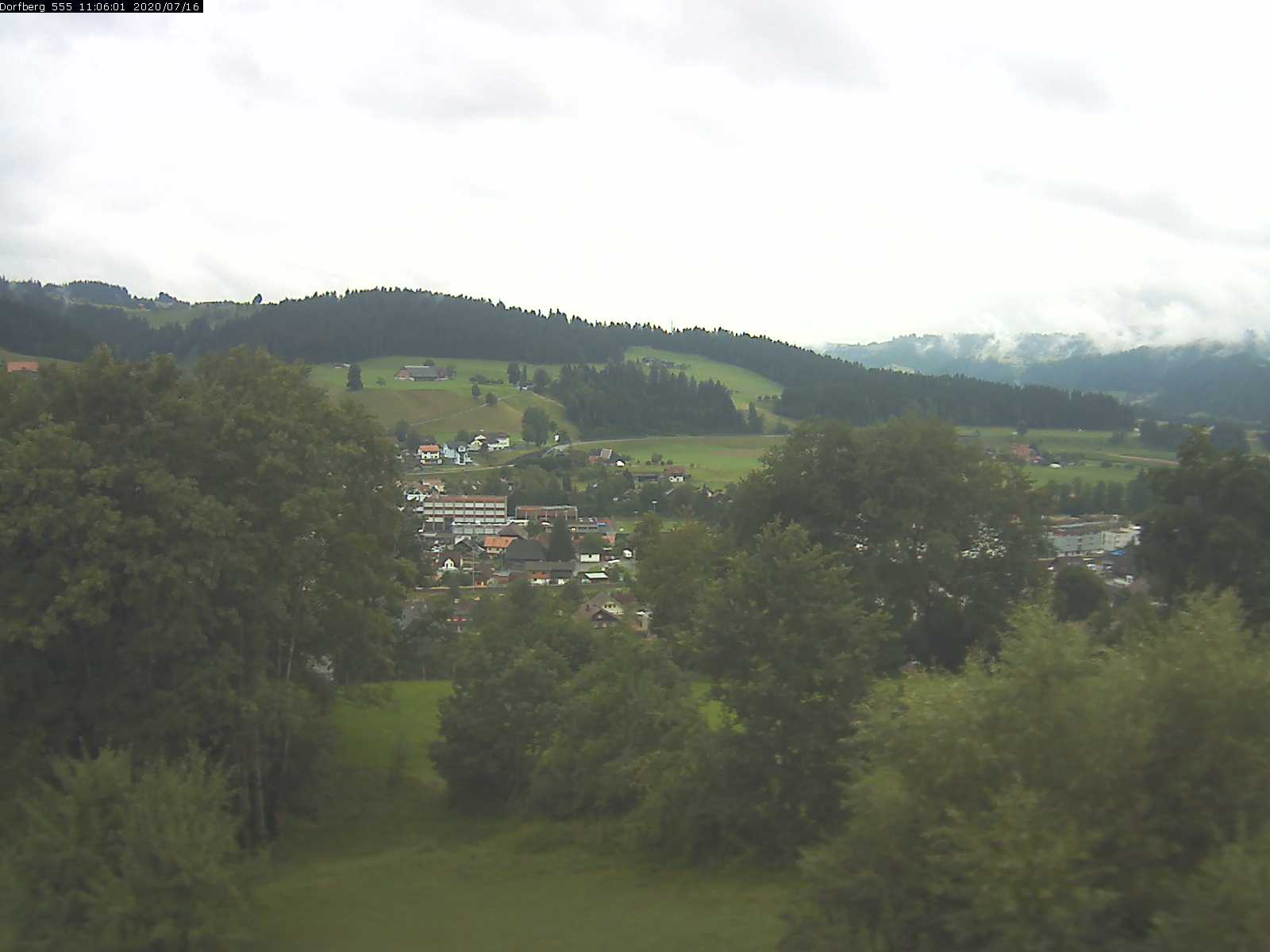 Webcam-Bild: Aussicht vom Dorfberg in Langnau 20200716-110601