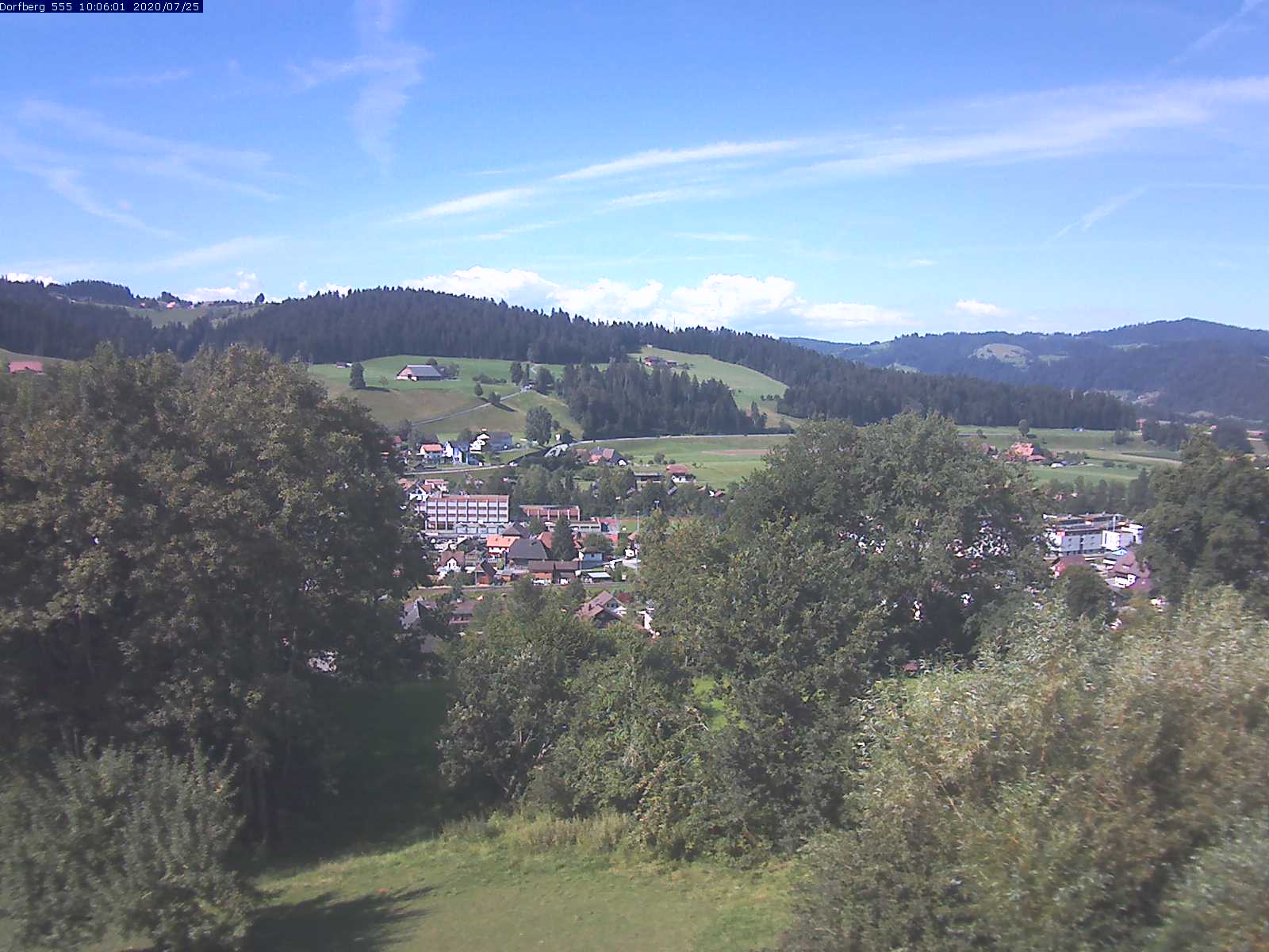 Webcam-Bild: Aussicht vom Dorfberg in Langnau 20200725-100601