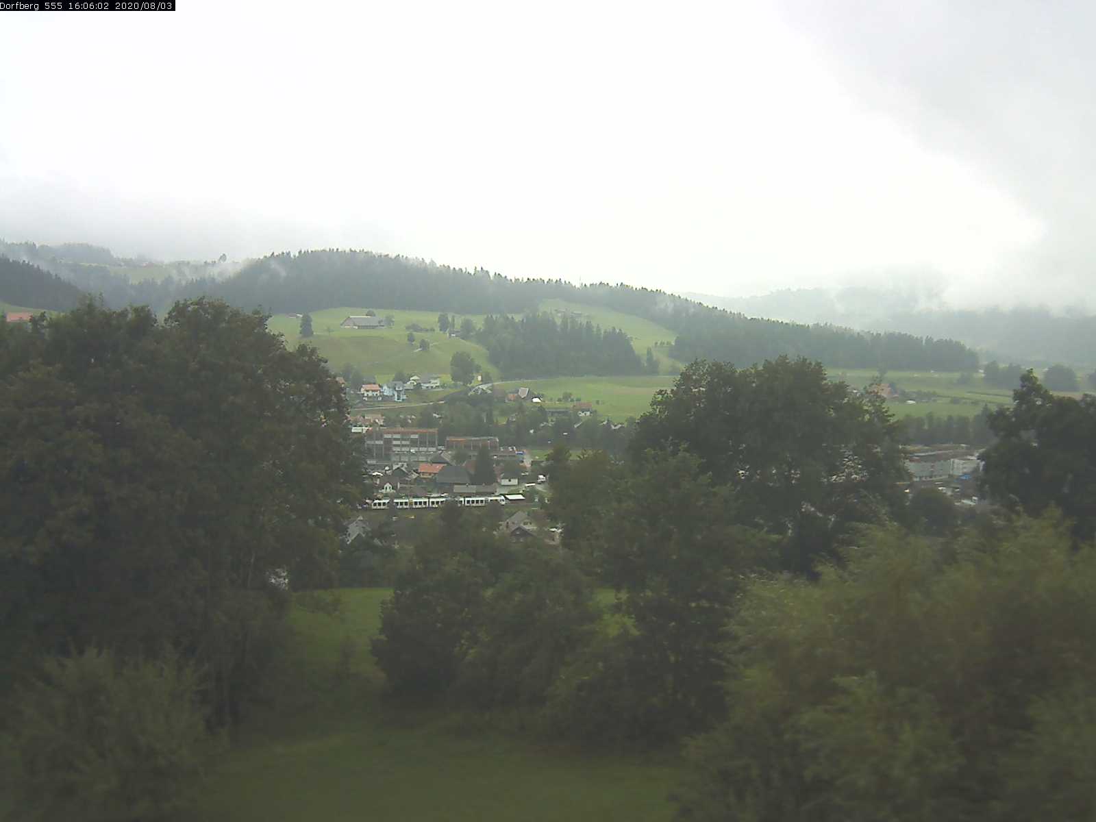 Webcam-Bild: Aussicht vom Dorfberg in Langnau 20200803-160601