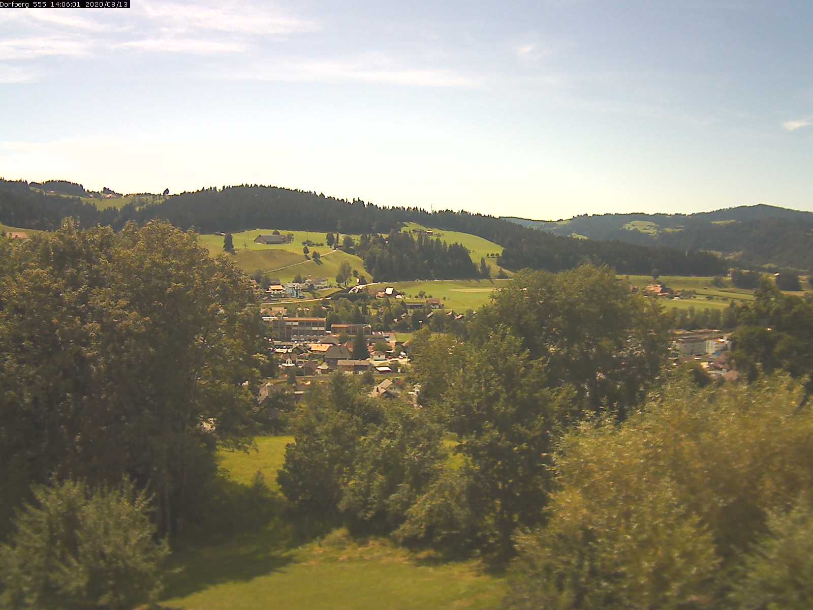 Webcam-Bild: Aussicht vom Dorfberg in Langnau 20200813-140601
