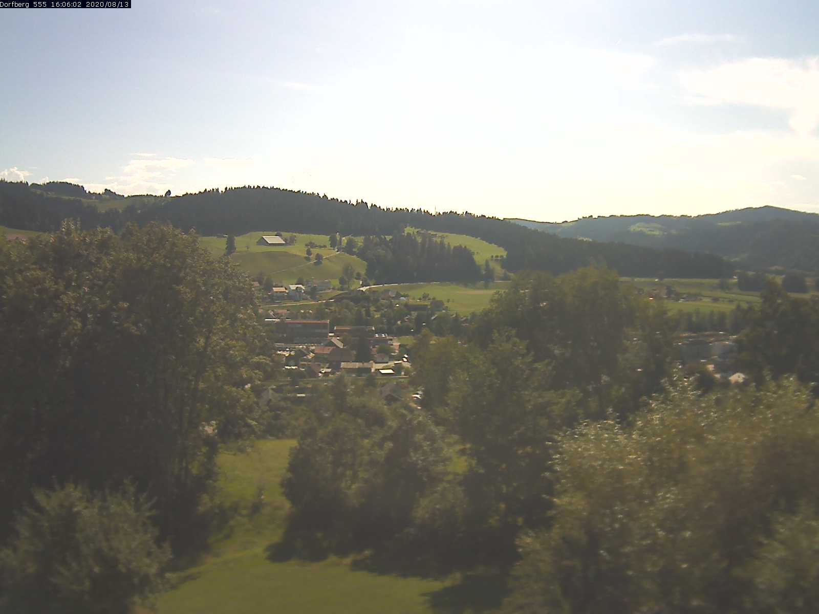 Webcam-Bild: Aussicht vom Dorfberg in Langnau 20200813-160601
