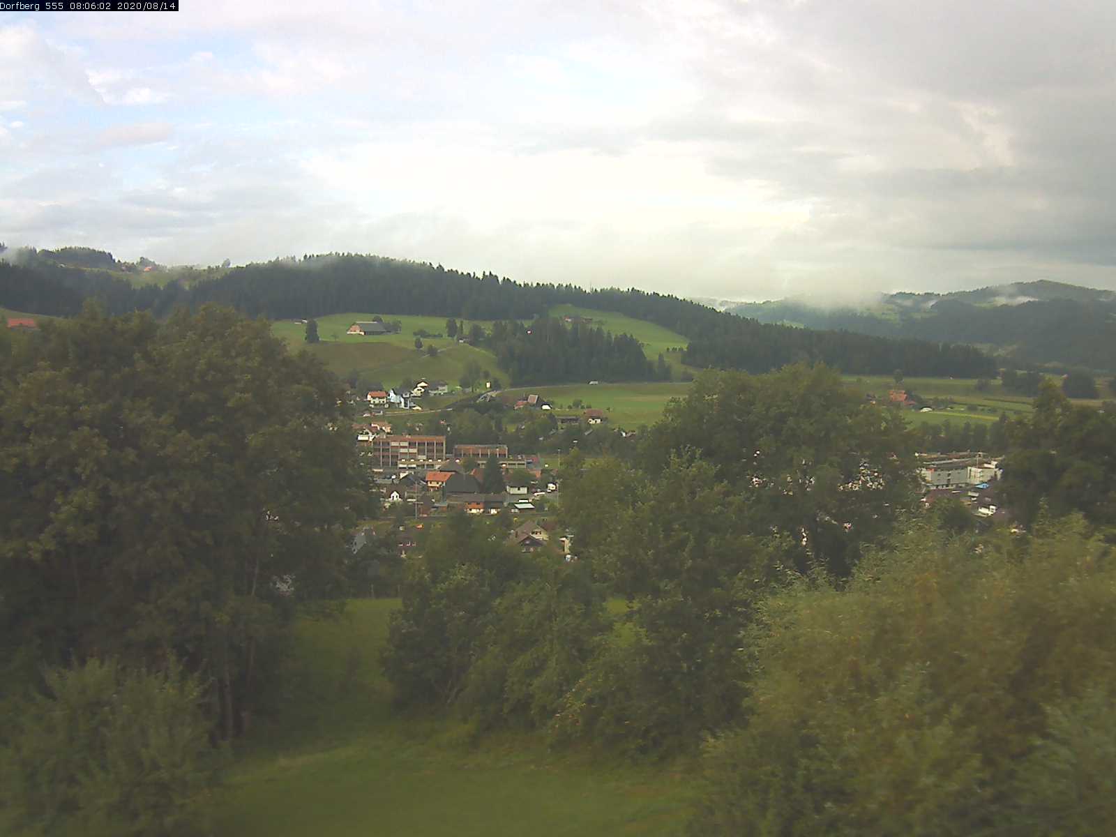 Webcam-Bild: Aussicht vom Dorfberg in Langnau 20200814-080601