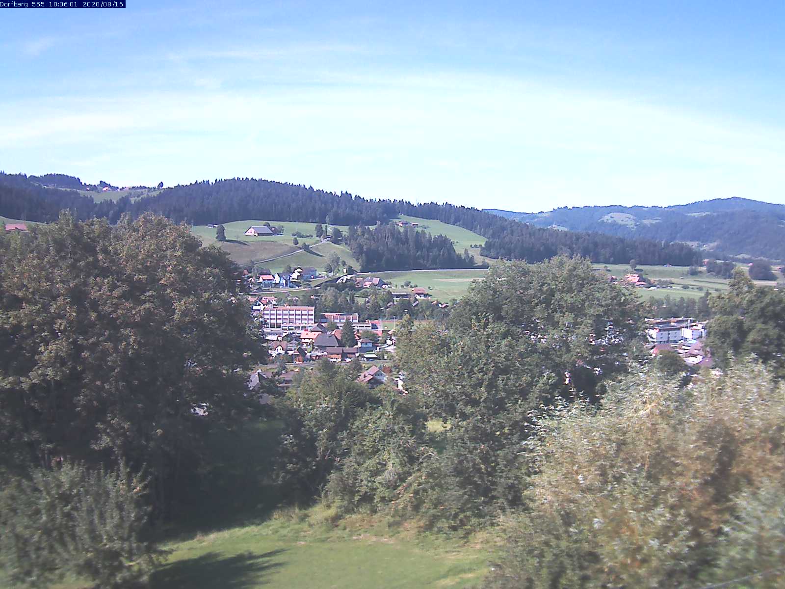 Webcam-Bild: Aussicht vom Dorfberg in Langnau 20200816-100601