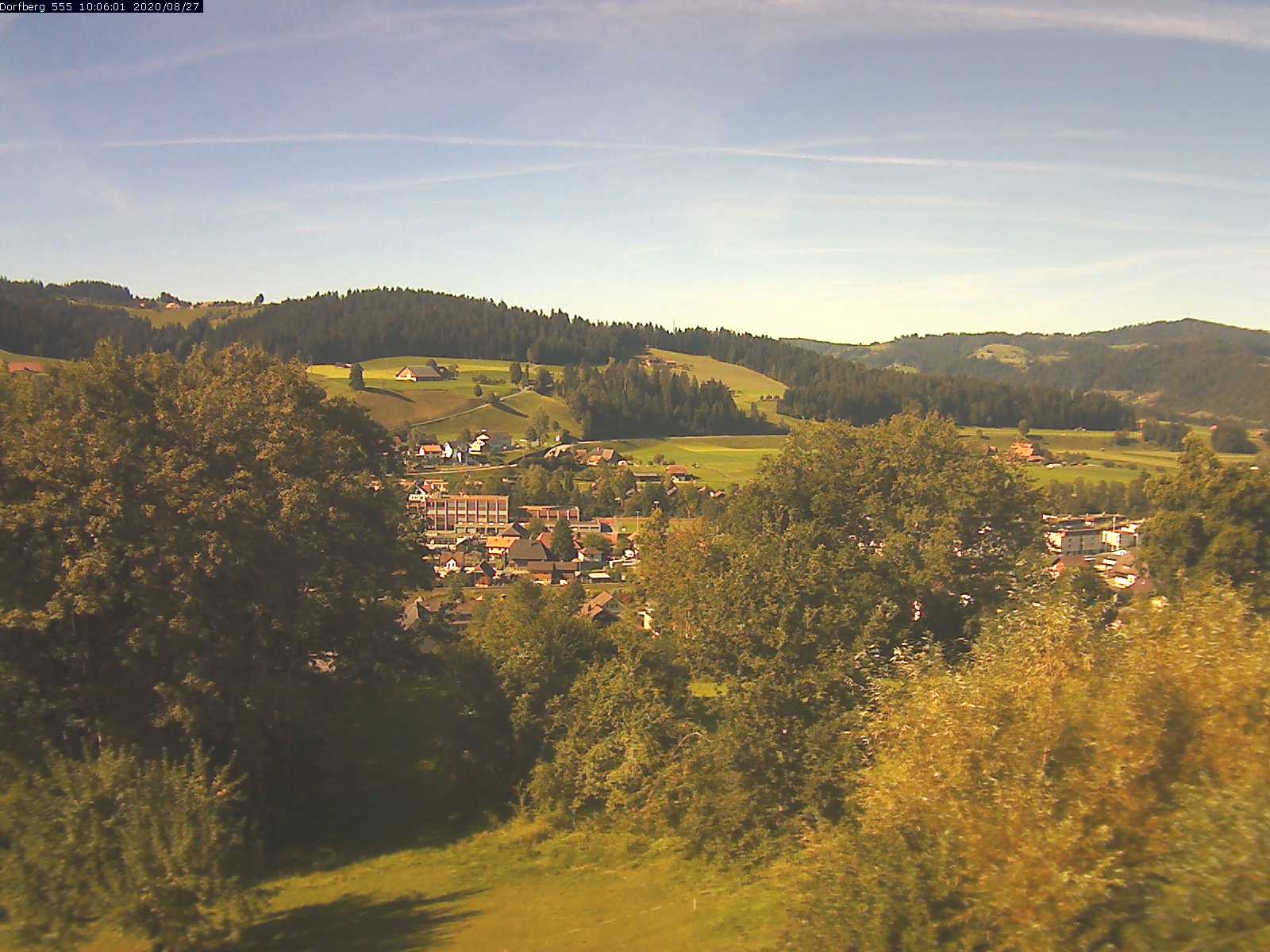 Webcam-Bild: Aussicht vom Dorfberg in Langnau 20200827-100601