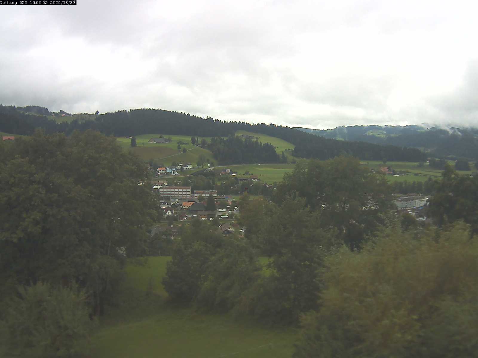 Webcam-Bild: Aussicht vom Dorfberg in Langnau 20200829-150601