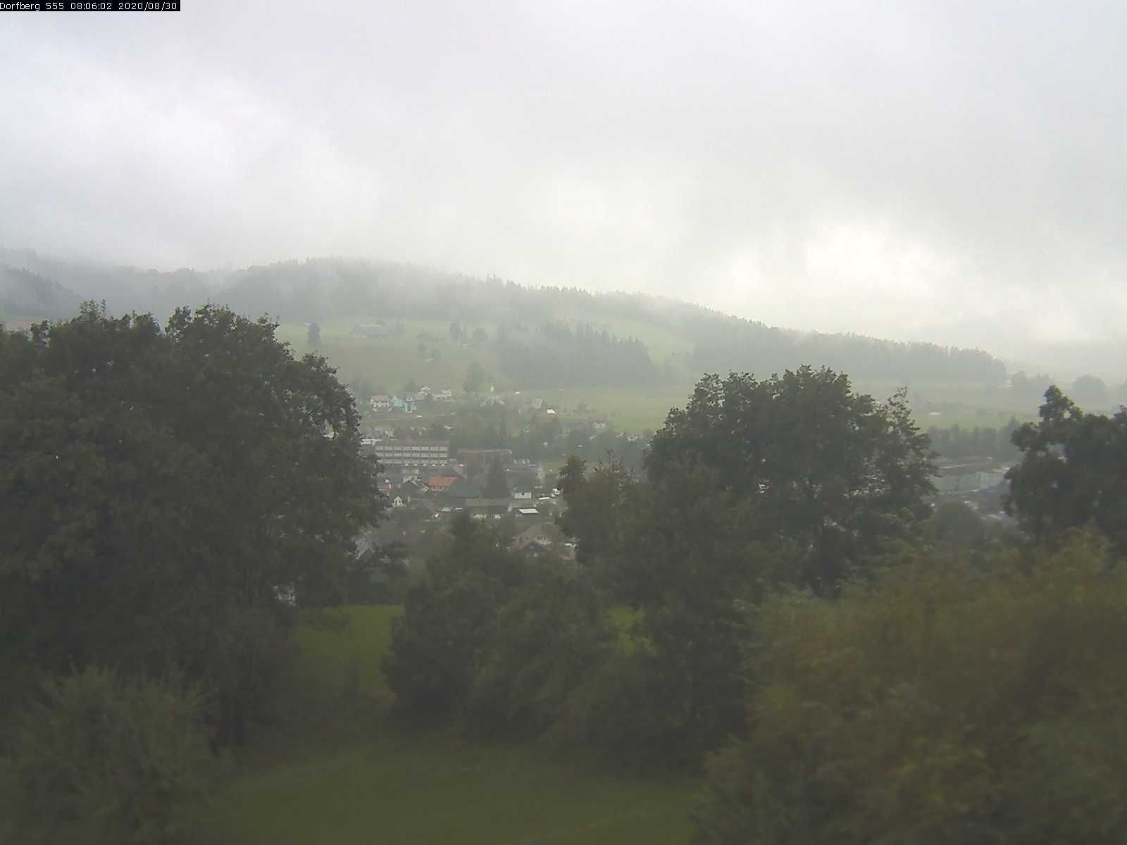 Webcam-Bild: Aussicht vom Dorfberg in Langnau 20200830-080601