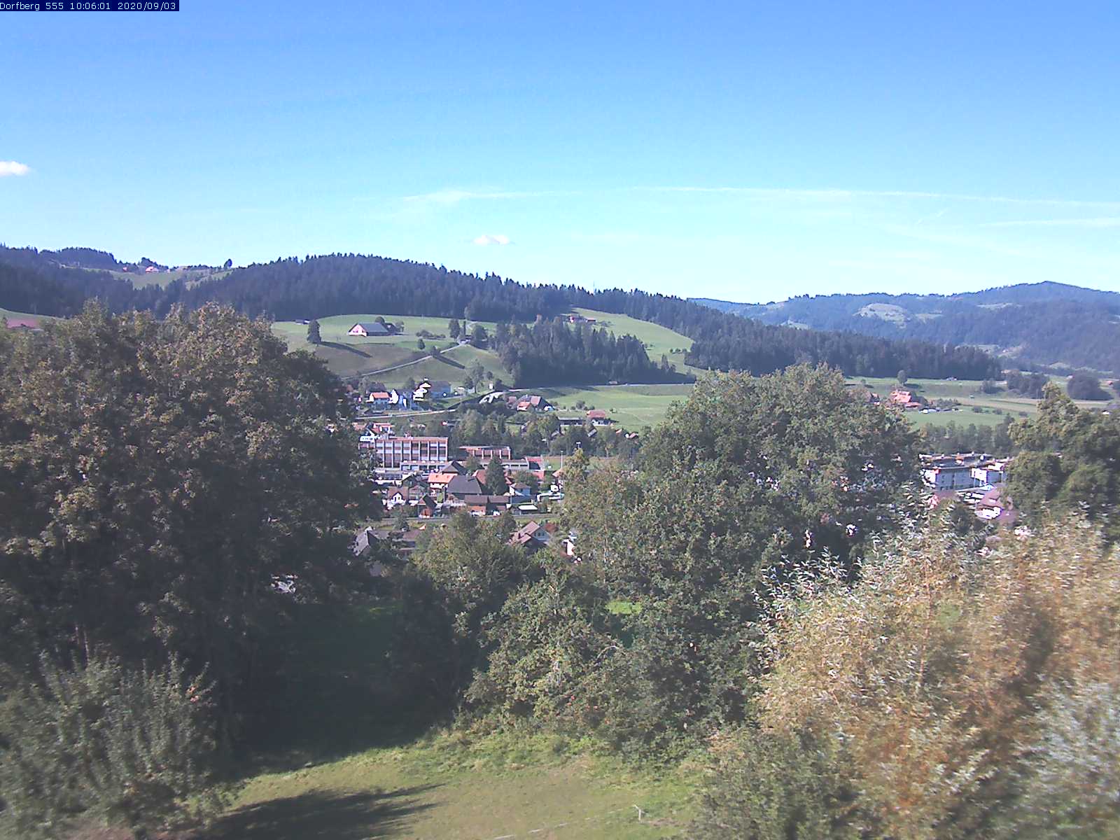 Webcam-Bild: Aussicht vom Dorfberg in Langnau 20200903-100601