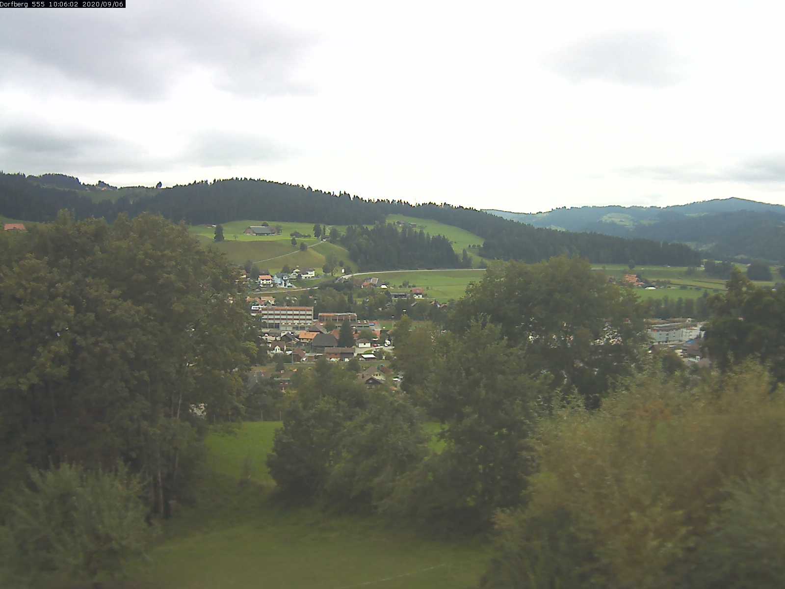Webcam-Bild: Aussicht vom Dorfberg in Langnau 20200906-100601