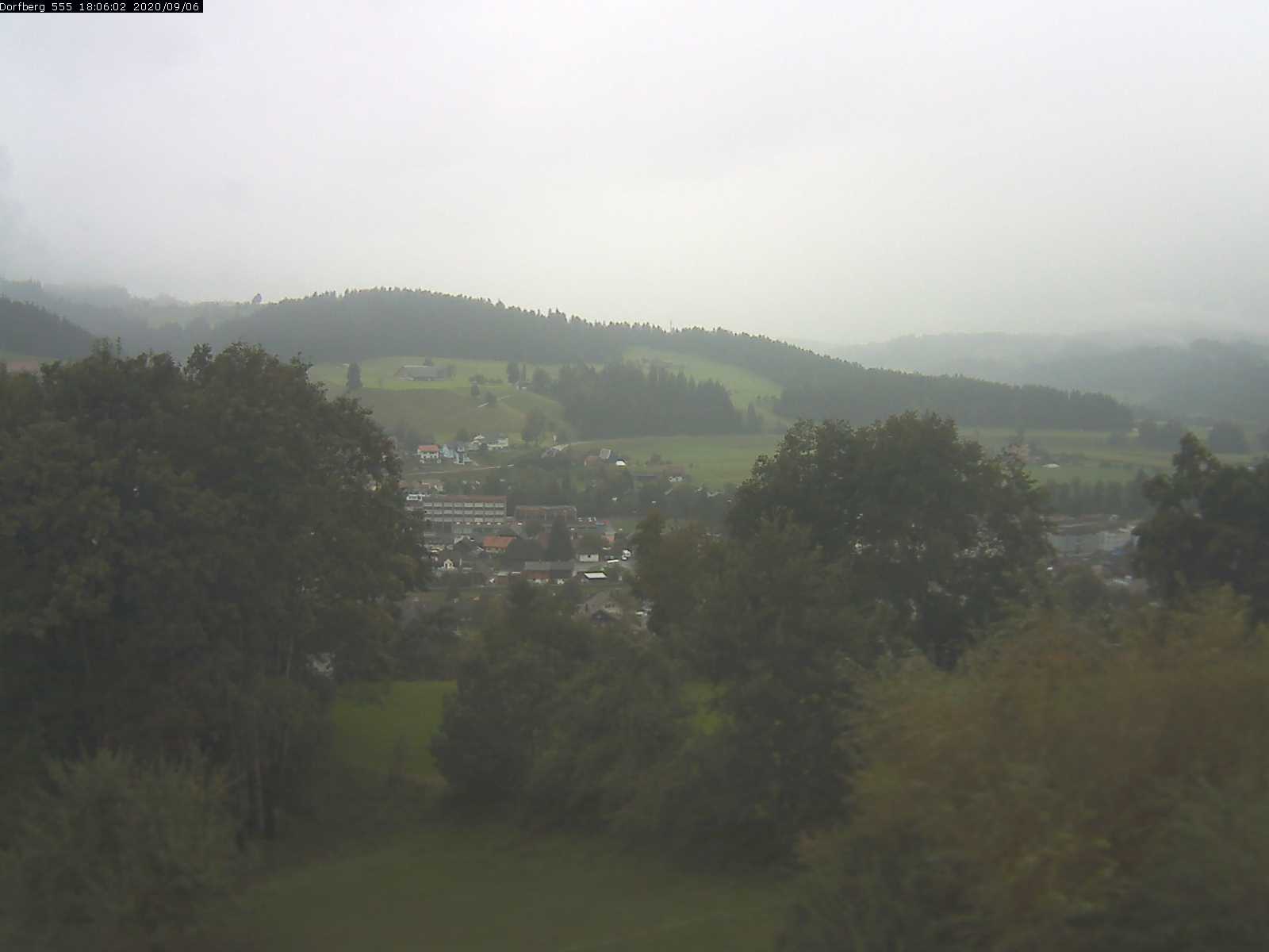 Webcam-Bild: Aussicht vom Dorfberg in Langnau 20200906-180601