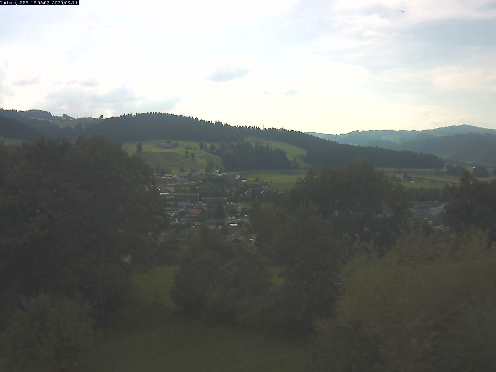 Webcam-Bild: Aussicht vom Dorfberg in Langnau 20200911-150601