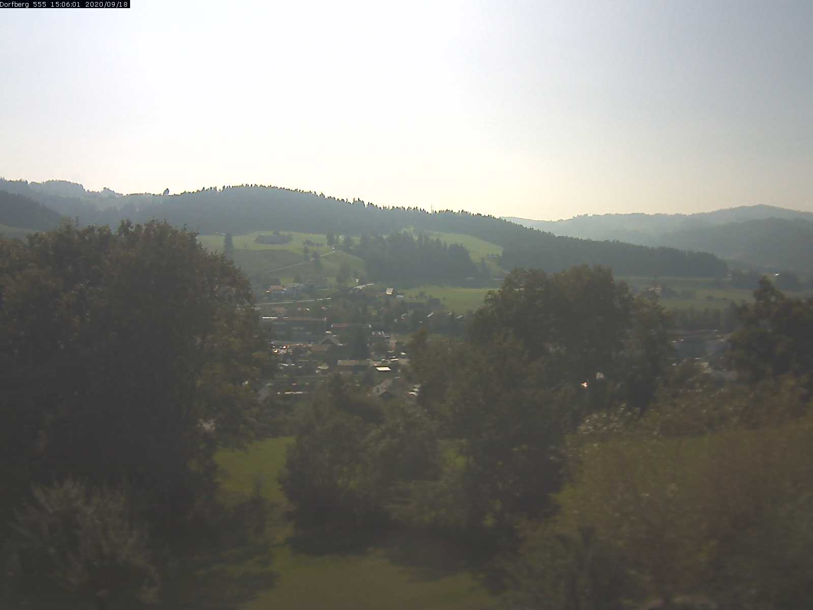 Webcam-Bild: Aussicht vom Dorfberg in Langnau 20200918-150601